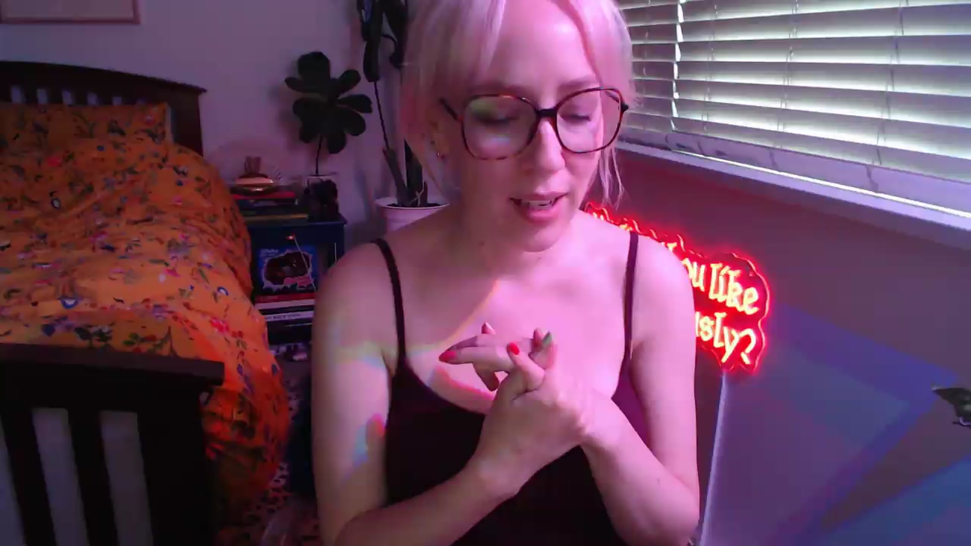 Gallery image thumbnail from TrojiesHoney's myfreecams stream on, 05/15/2026, 03:32 image 3 of 20