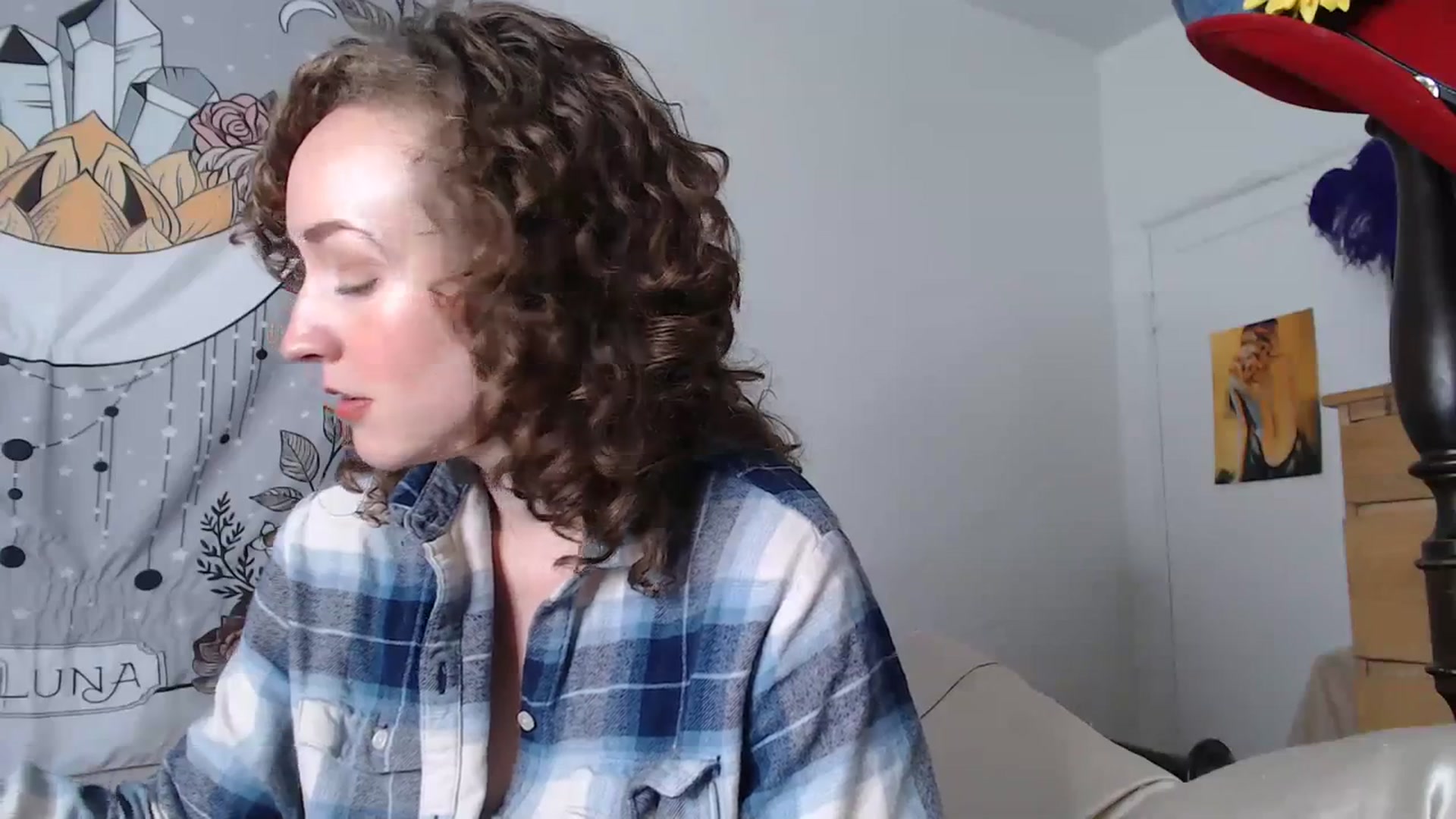 Gallery image thumbnail from TrollopTaylor's myfreecams stream on, 03/17/2024, 23:18 image 20 of 20
