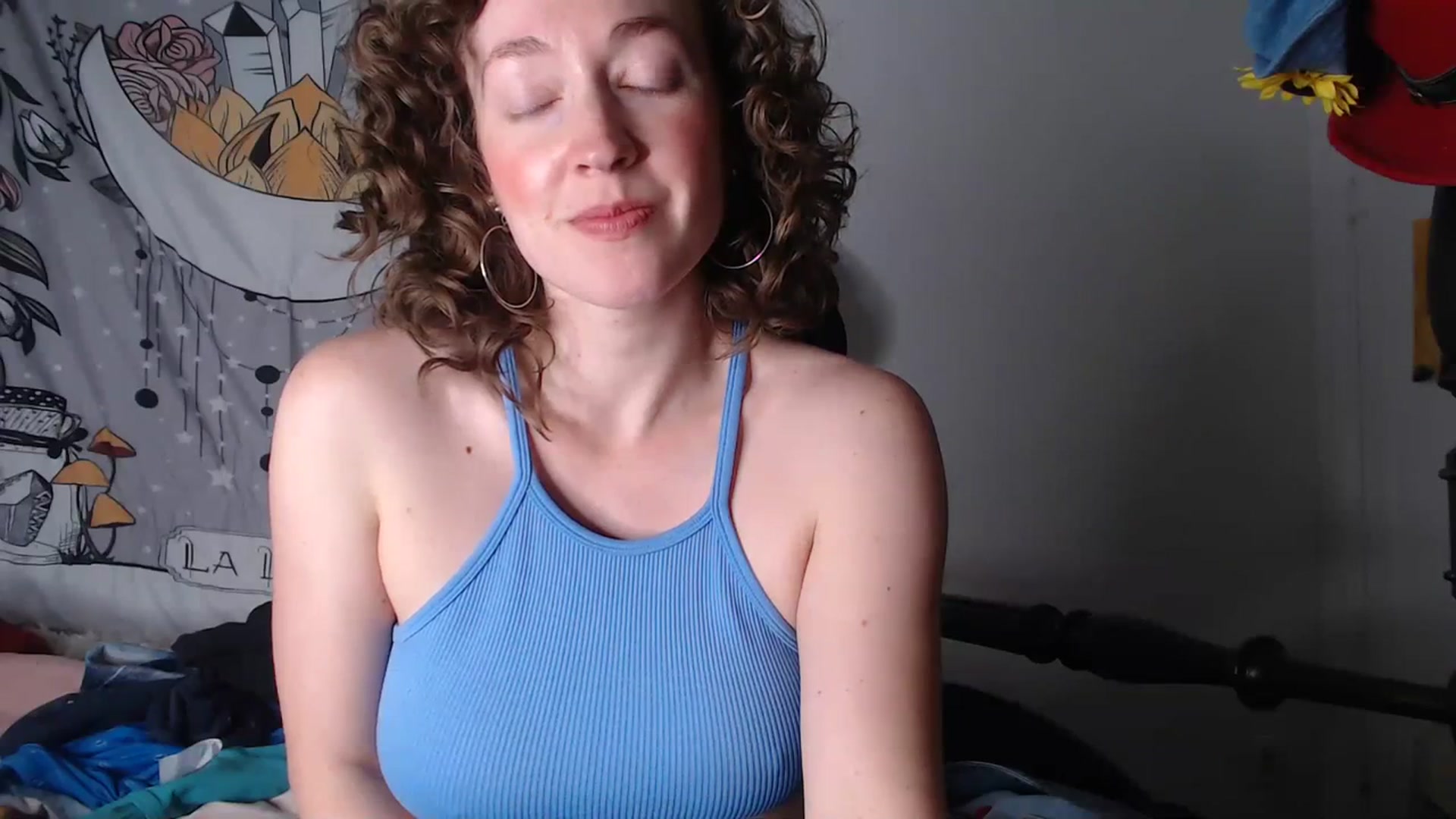 Gallery image thumbnail from TrollopTaylor's myfreecams stream on, 03/29/2024, 01:51 image 4 of 20