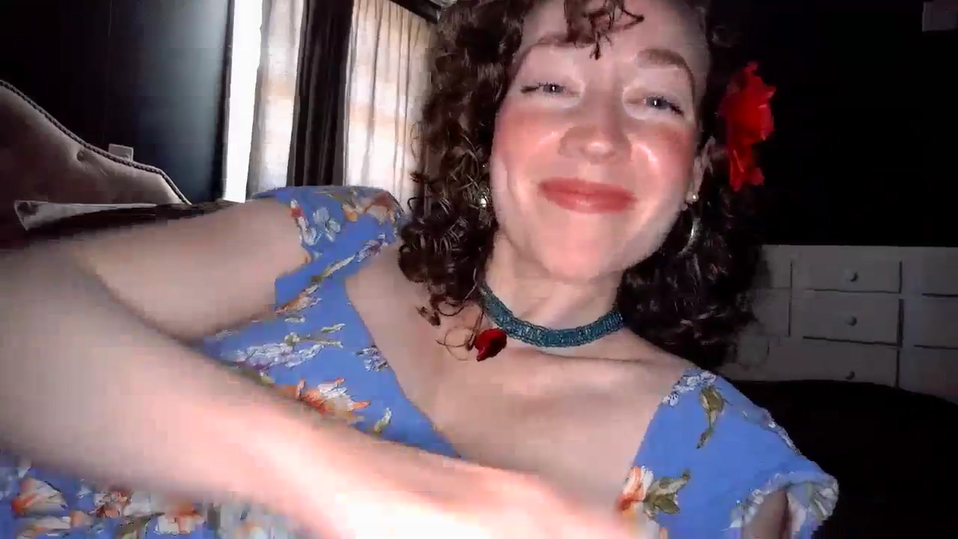 Gallery image thumbnail from TrollopTaylor's myfreecams stream on, 04/12/2024, 19:50 image 9 of 20