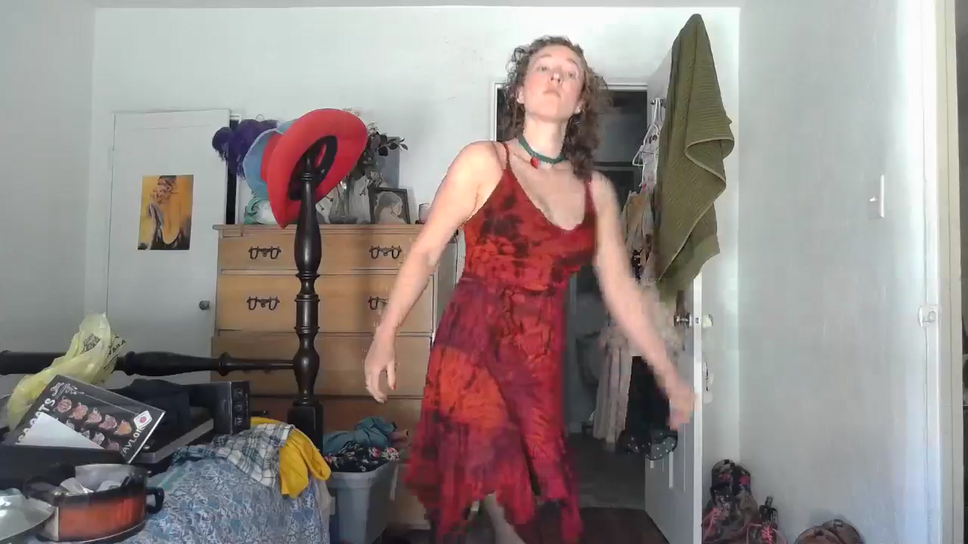 Gallery image thumbnail from TrollopTaylor's myfreecams stream on, 05/03/2024, 21:38 image 8 of 20
