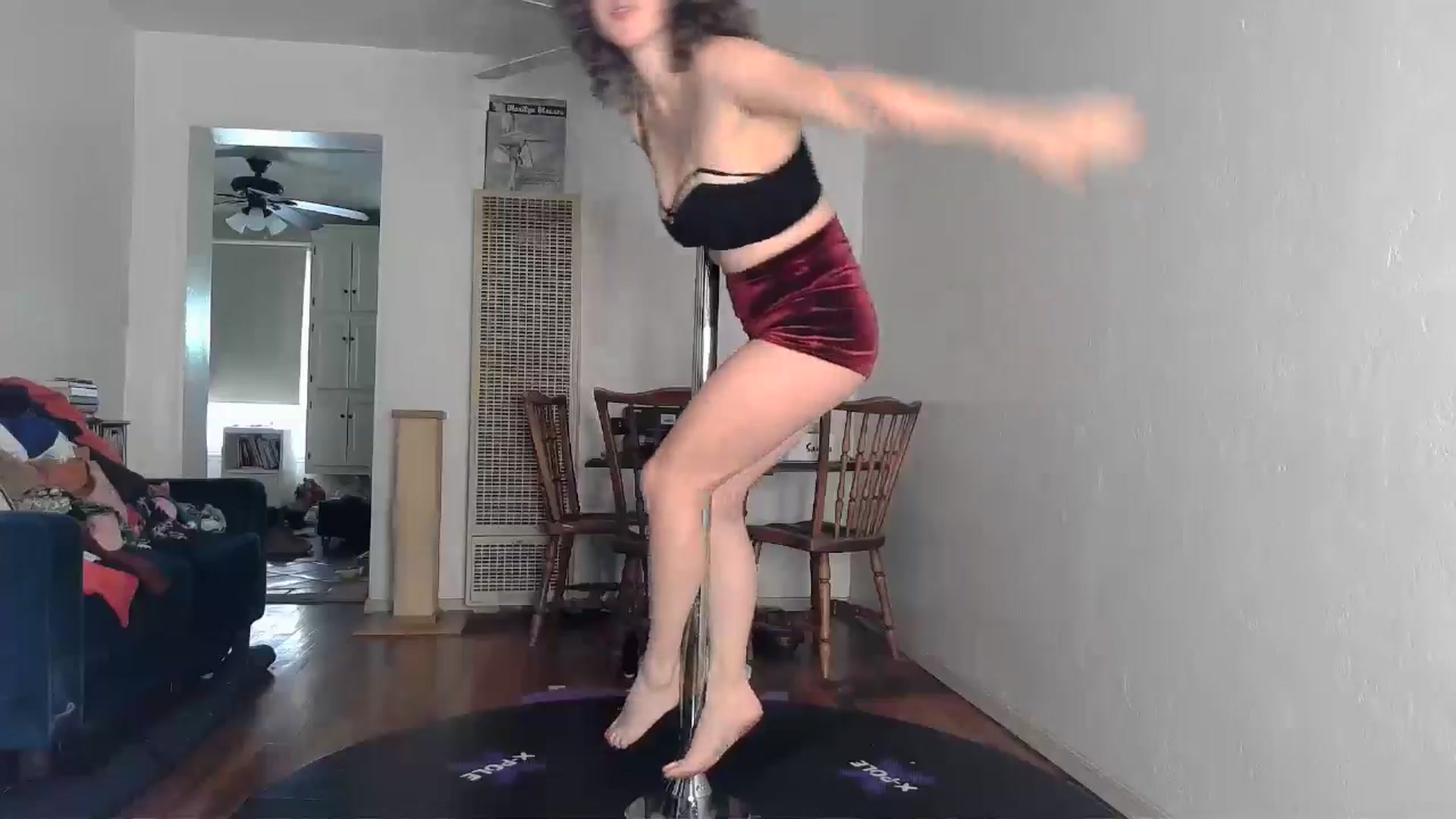 Gallery image thumbnail from TrollopTaylor's myfreecams stream on, 05/08/2024, 20:45 image 3 of 20