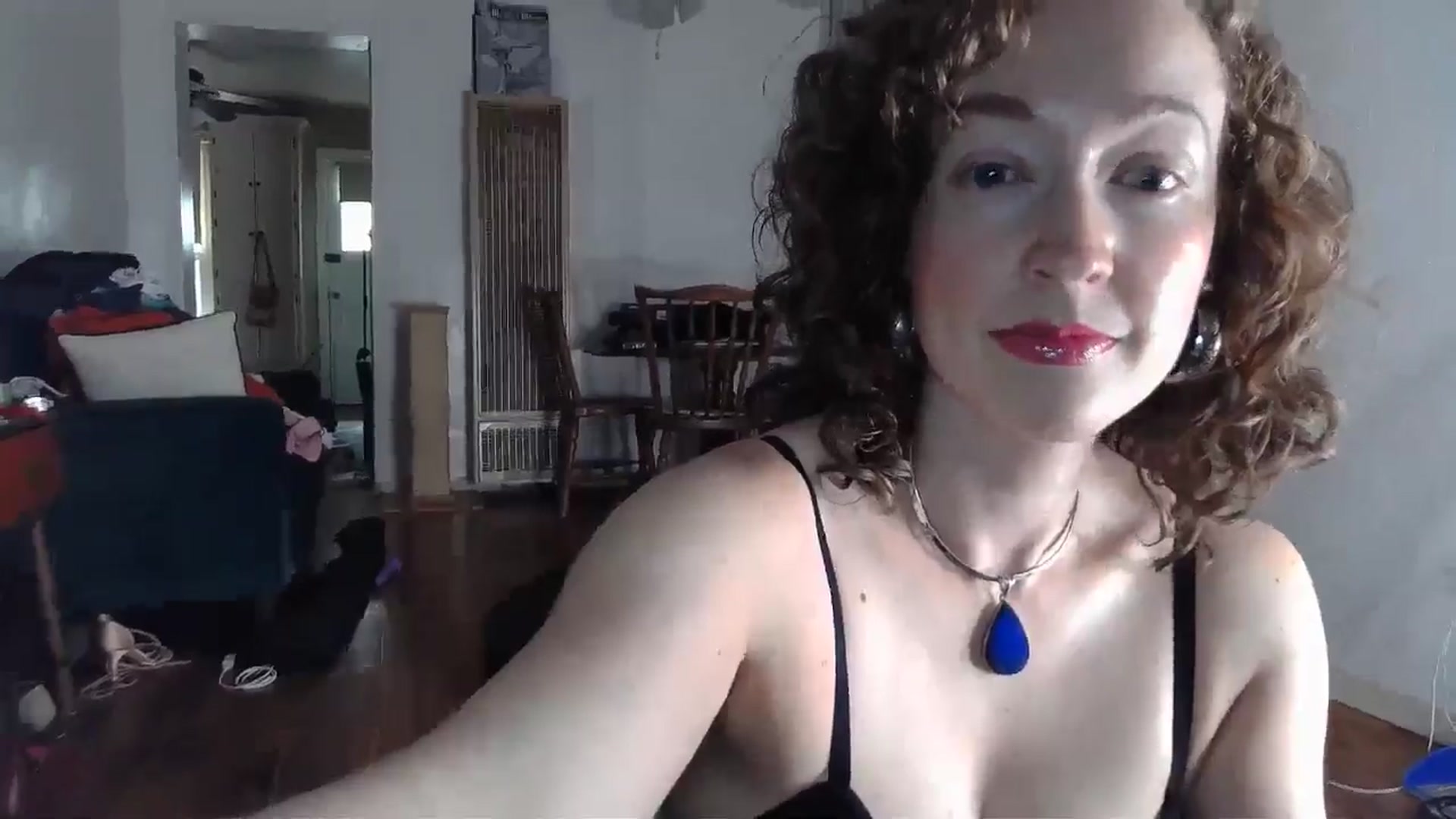 Gallery image thumbnail from TrollopTaylor's myfreecams stream on, 05/16/2024, 21:21 image 15 of 20