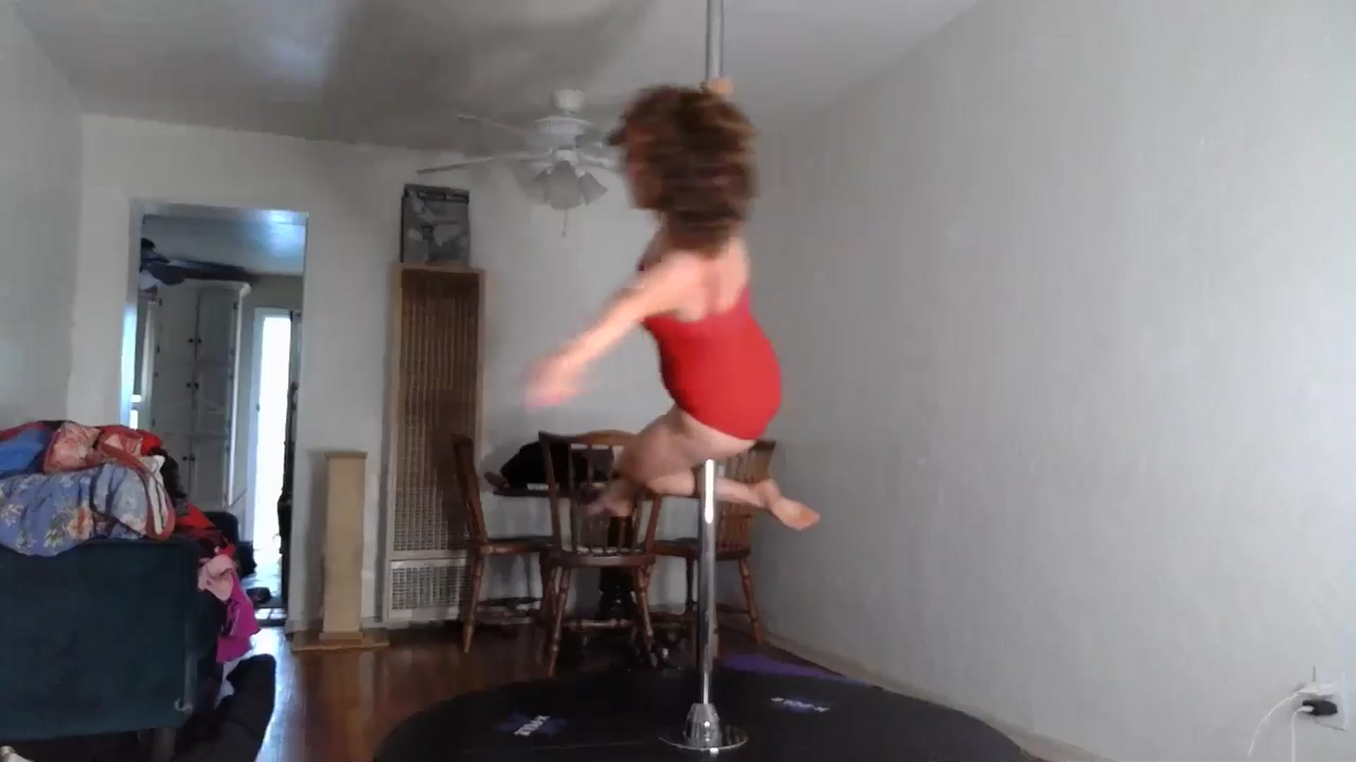 Gallery image thumbnail from TrollopTaylor's myfreecams stream on, 05/19/2024, 01:38 image 5 of 20