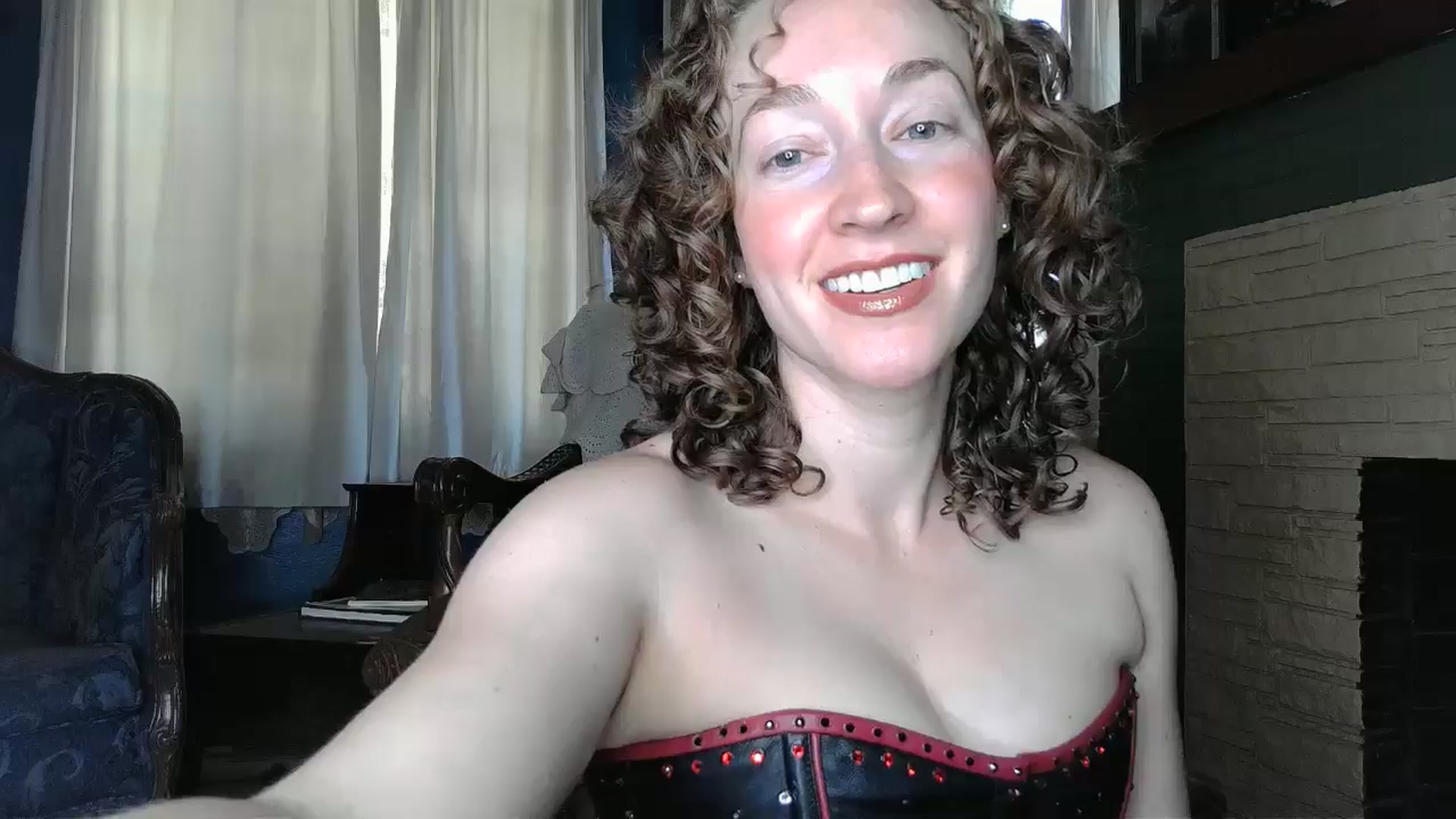 Gallery image thumbnail from TrollopTaylor's myfreecams stream on, 05/31/2024, 23:41 image 8 of 20