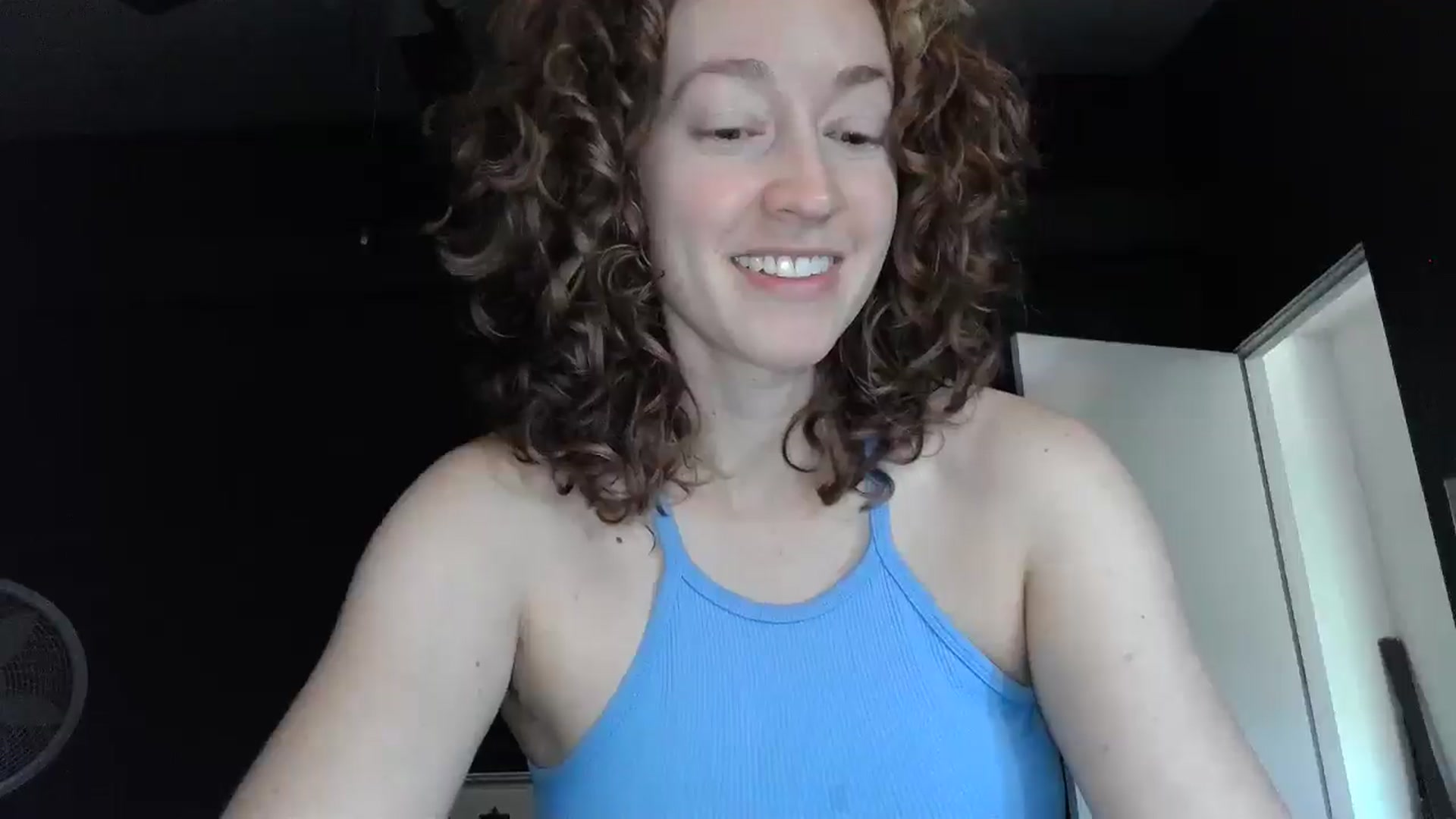 Gallery image thumbnail from TrollopTaylor's myfreecams stream on, 06/05/2024, 19:09 image 20 of 20