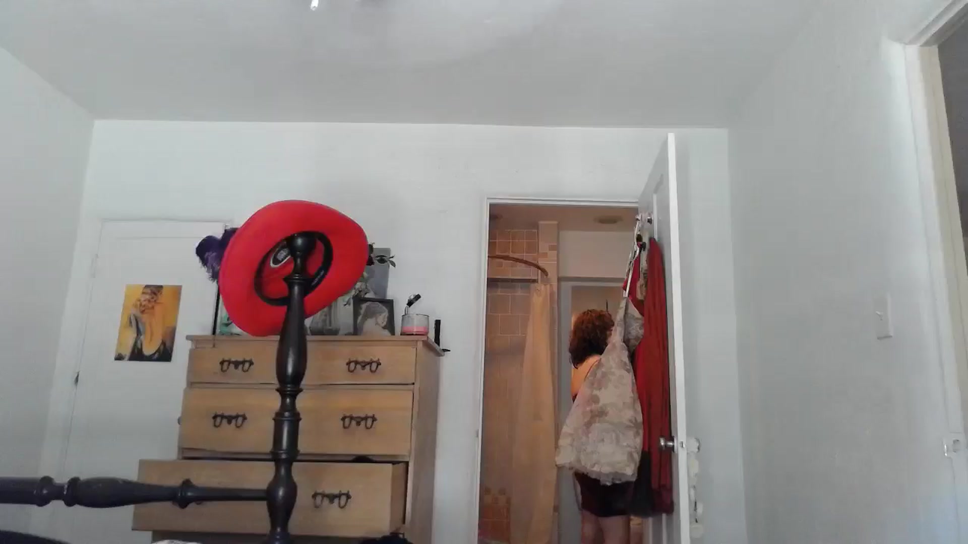 Gallery image thumbnail from TrollopTaylor's myfreecams stream on, 06/10/2024, 21:16 image 2 of 20