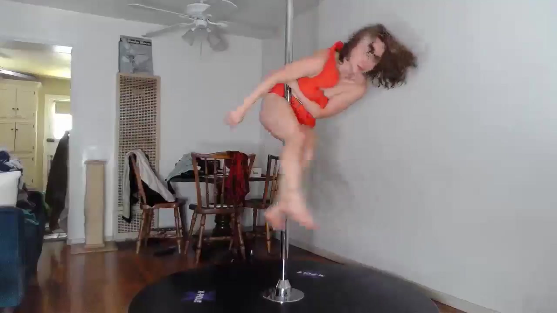 Gallery image thumbnail from TrollopTaylor's myfreecams stream on, 06/10/2024, 21:16 image 17 of 20
