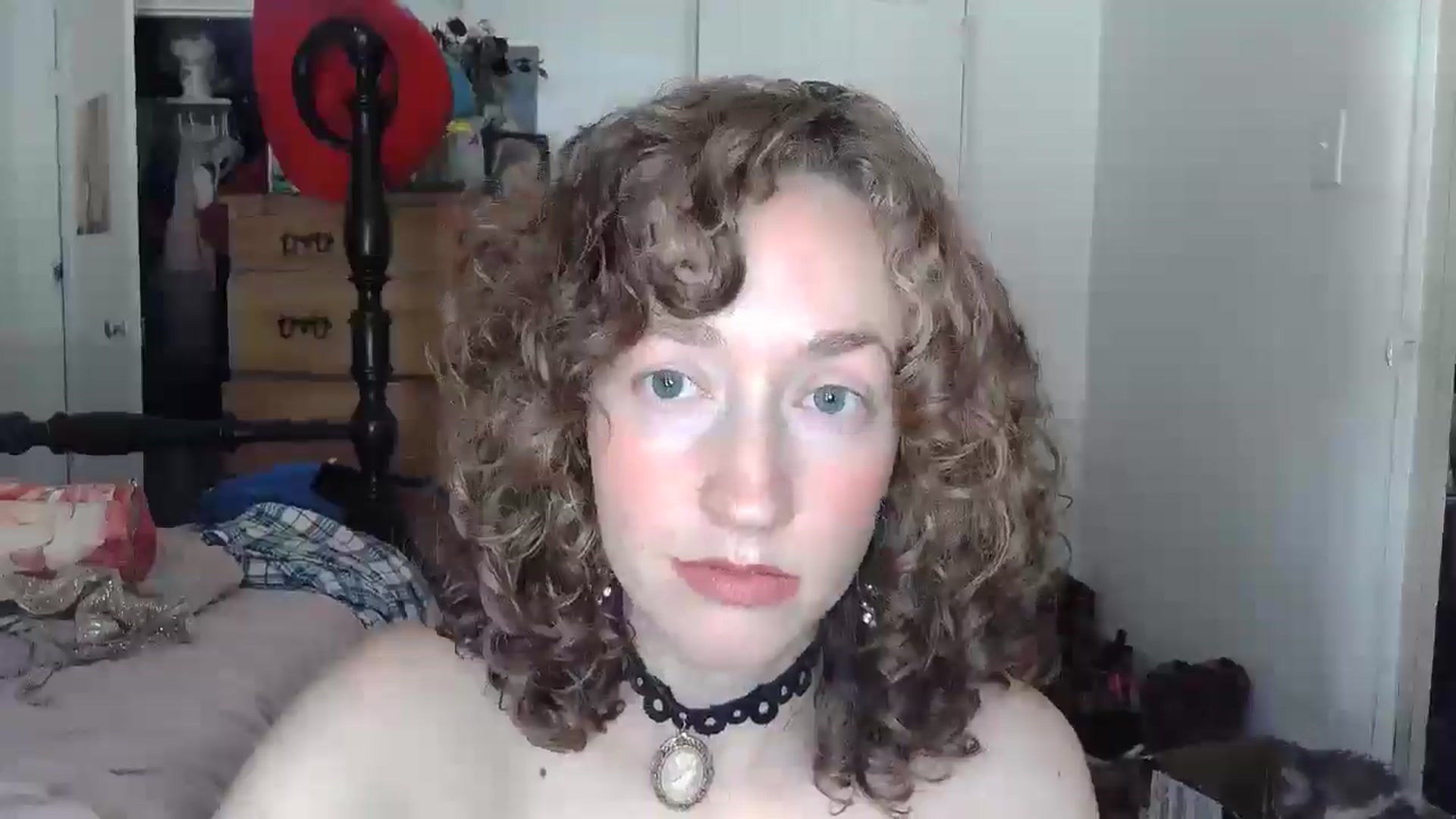 Gallery image thumbnail from TrollopTaylor's myfreecams stream on, 06/11/2024, 22:13 image 15 of 20