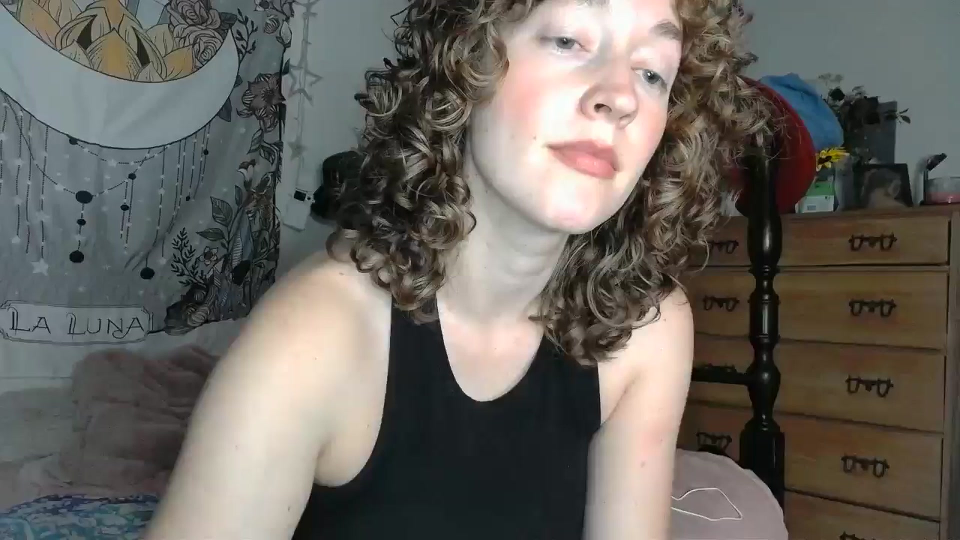 Gallery image thumbnail from TrollopTaylor's myfreecams stream on, 06/23/2024, 06:16 image 1 of 20