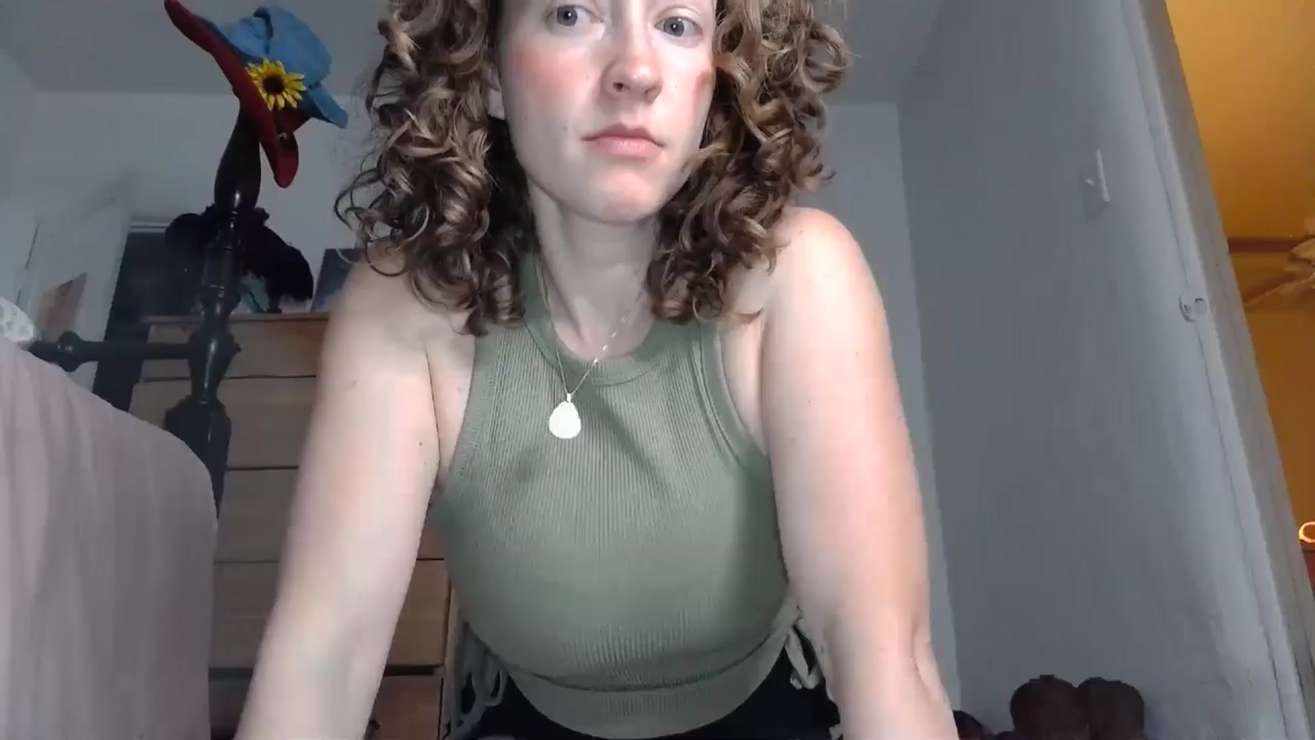 Gallery image thumbnail from TrollopTaylor's myfreecams stream on, 07/09/2024, 04:21 image 9 of 20