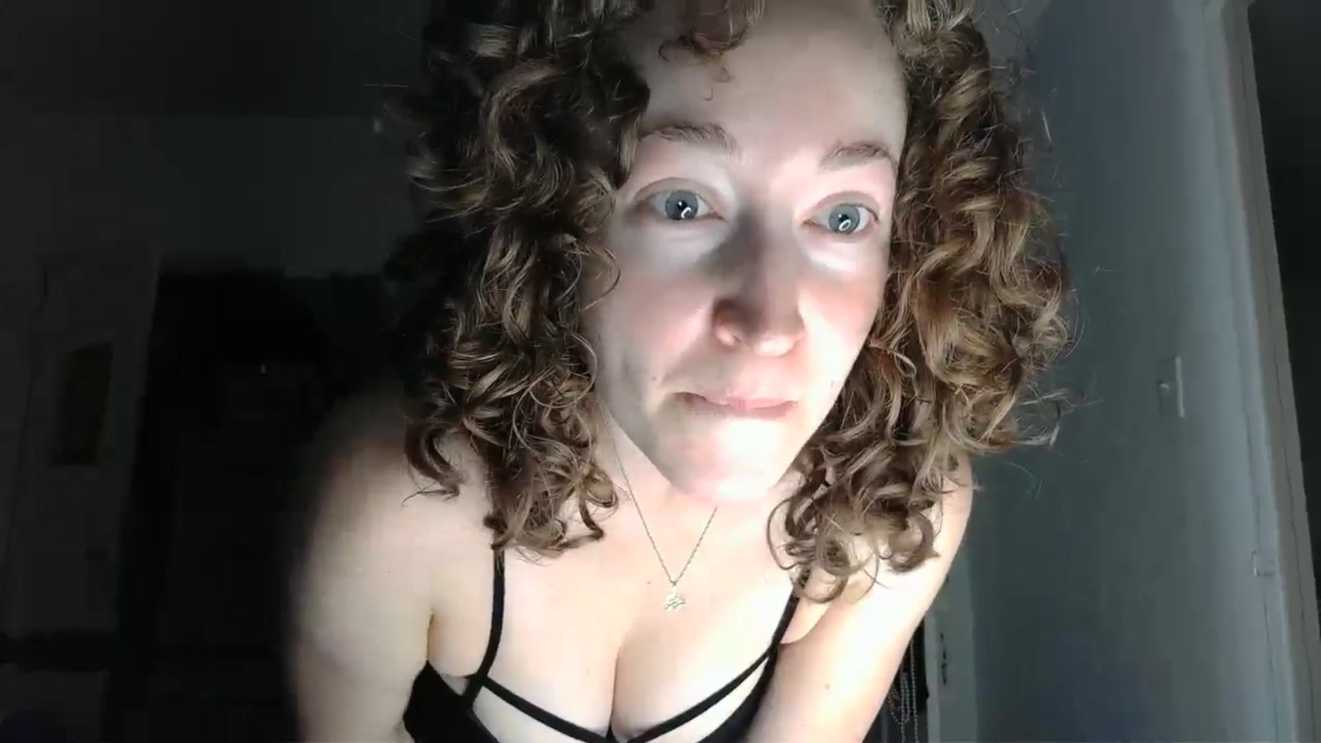 Gallery image thumbnail from TrollopTaylor's myfreecams stream on, 08/01/2024, 18:24 image 3 of 20