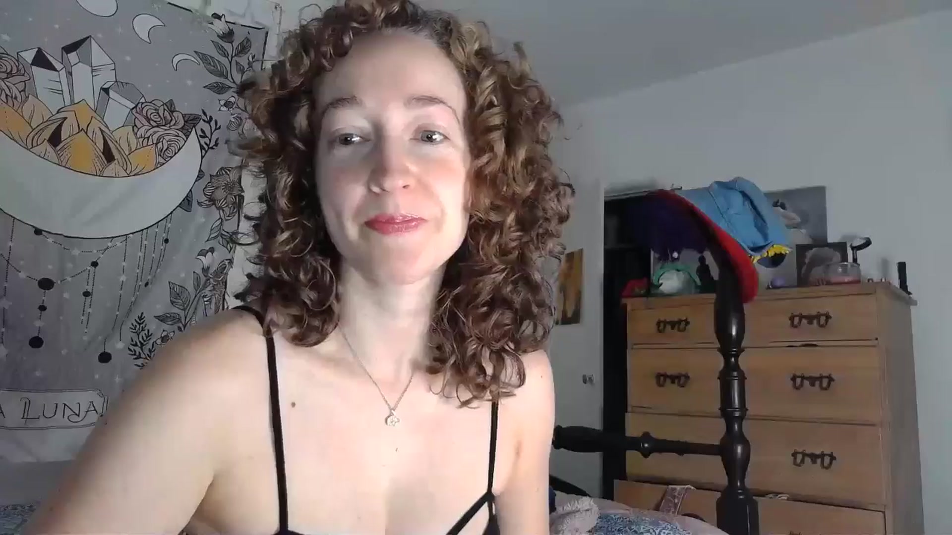 Gallery image thumbnail from TrollopTaylor's myfreecams stream on, 08/01/2024, 18:24 image 14 of 20