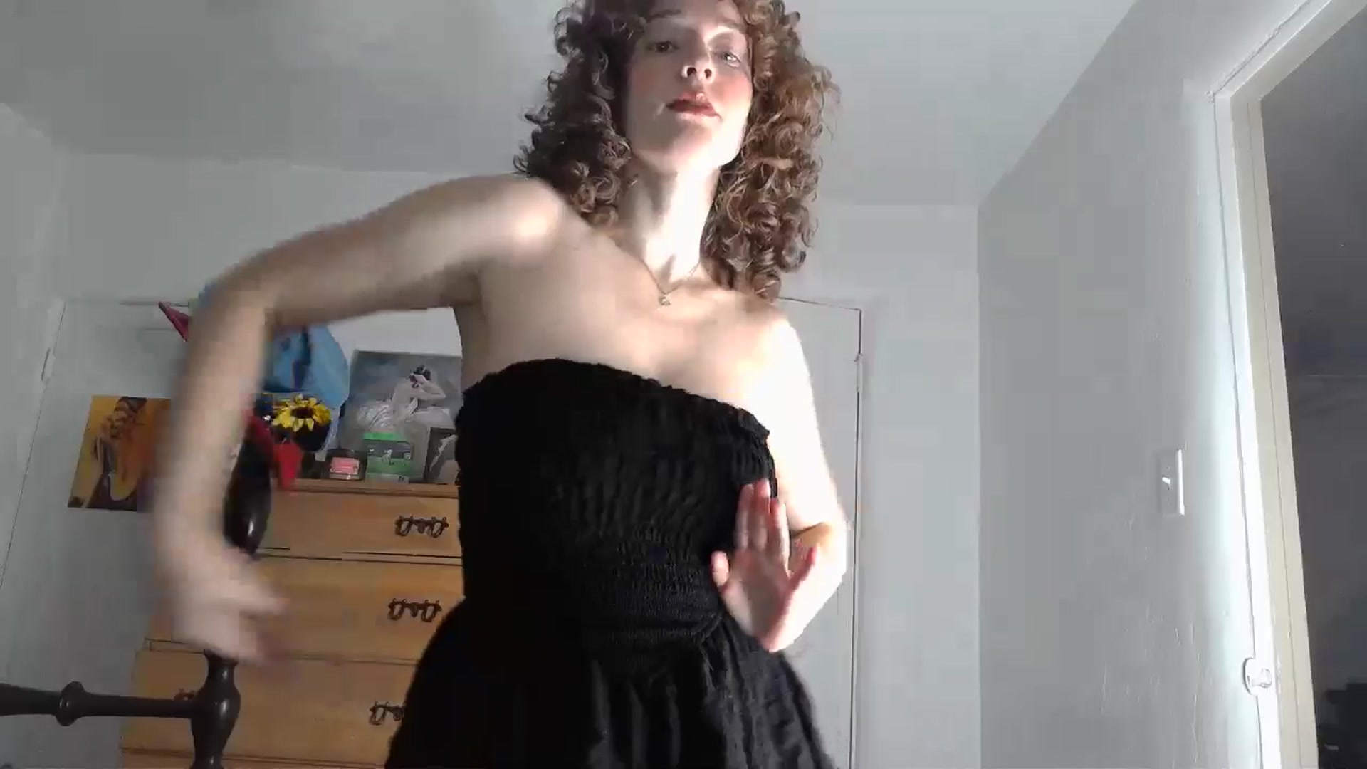 Gallery image thumbnail from TrollopTaylor's myfreecams stream on, 08/09/2024, 21:03 image 8 of 20