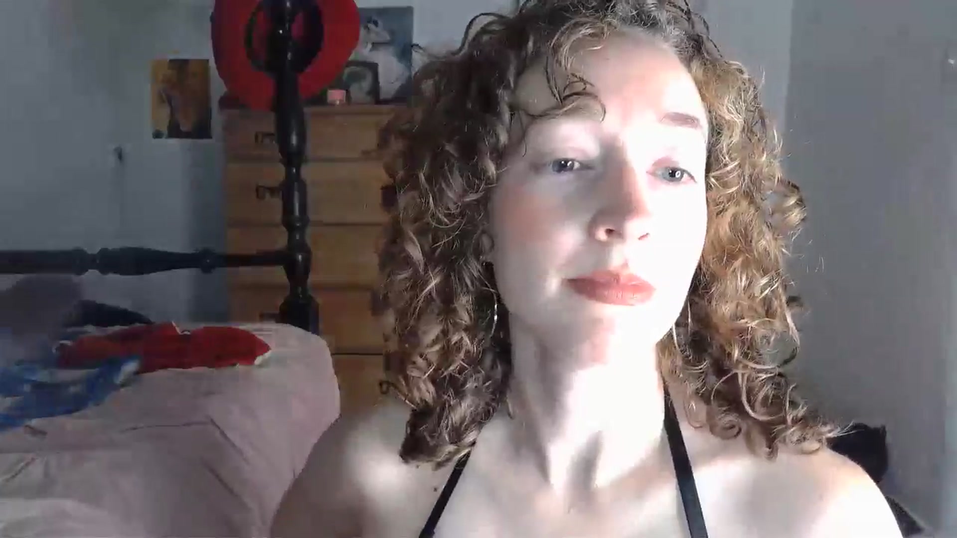 Gallery image thumbnail from TrollopTaylor's myfreecams stream on, 08/25/2024, 19:10 image 5 of 20