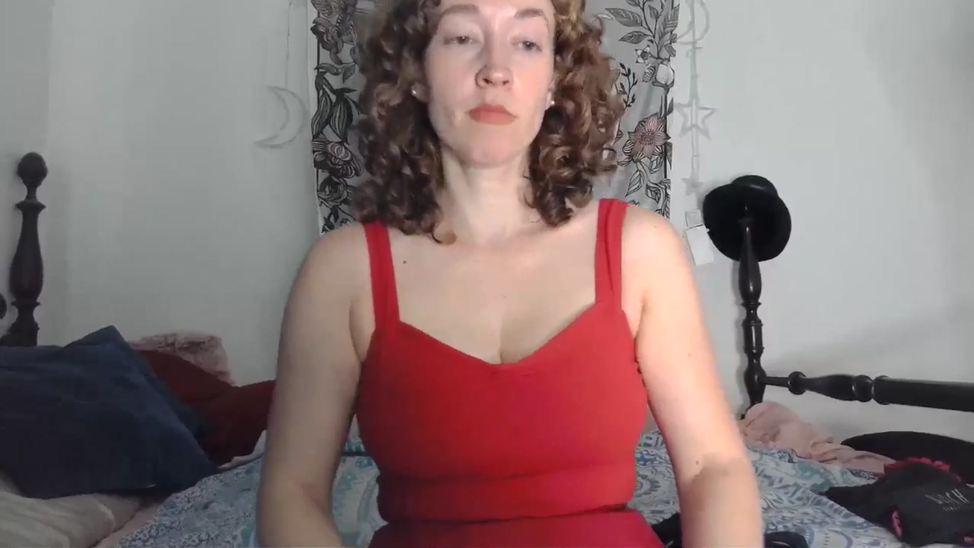 Gallery image thumbnail from TrollopTaylor's myfreecams stream on, 09/01/2024, 20:50 image 18 of 20