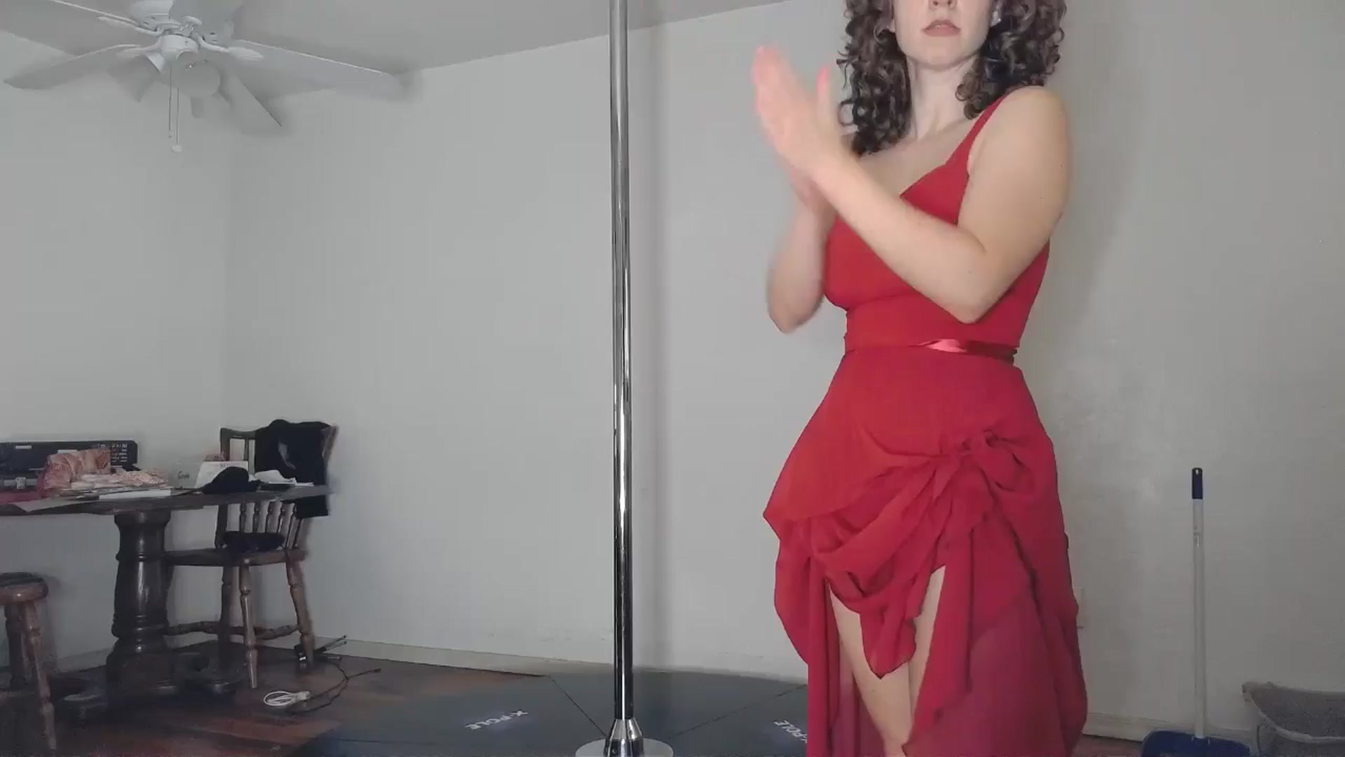 Gallery image thumbnail from TrollopTaylor's myfreecams stream on, 09/01/2024, 20:50 image 20 of 20