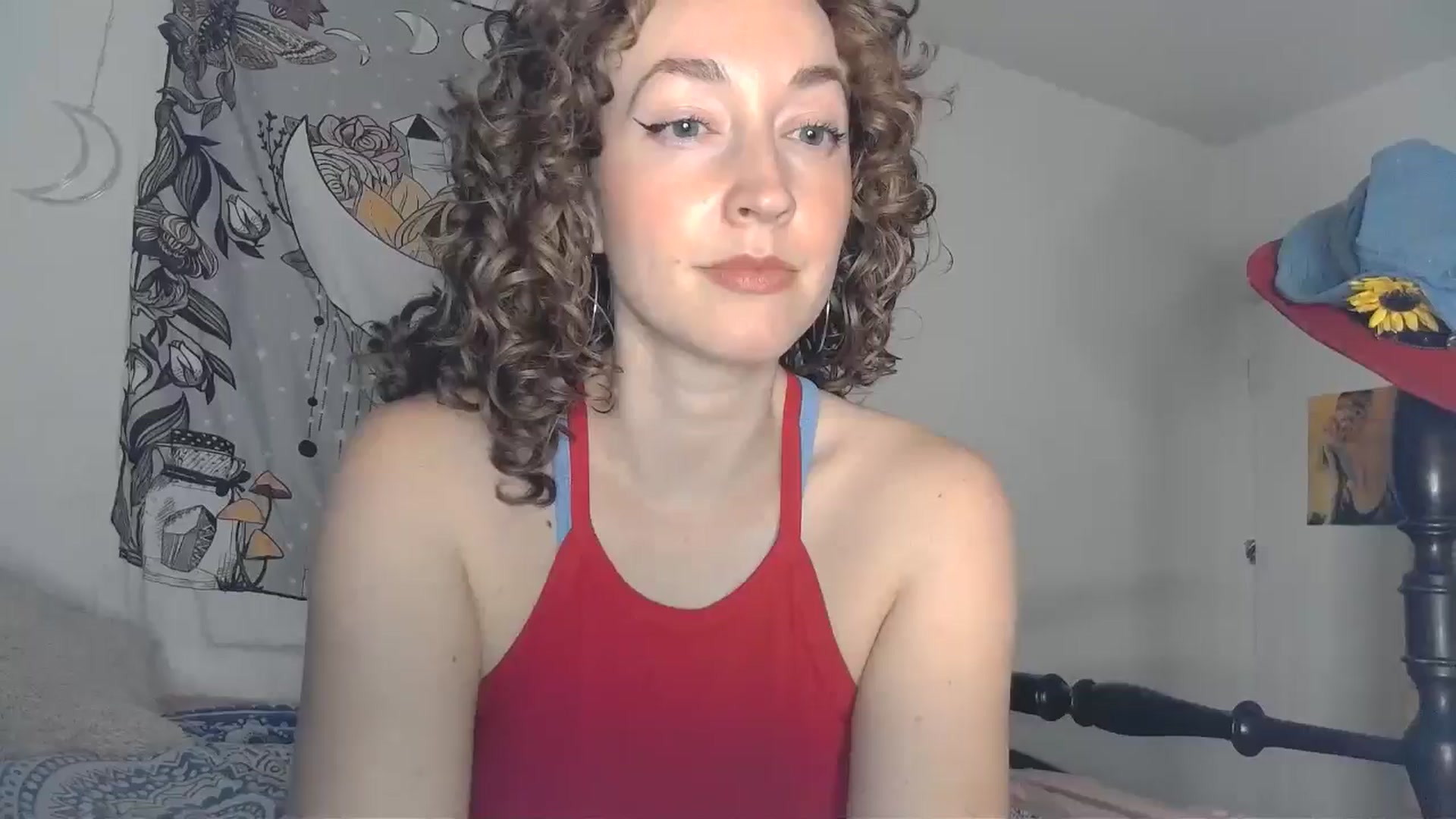 Gallery image thumbnail from TrollopTaylor's myfreecams stream on, 09/04/2024, 02:22 image 10 of 20