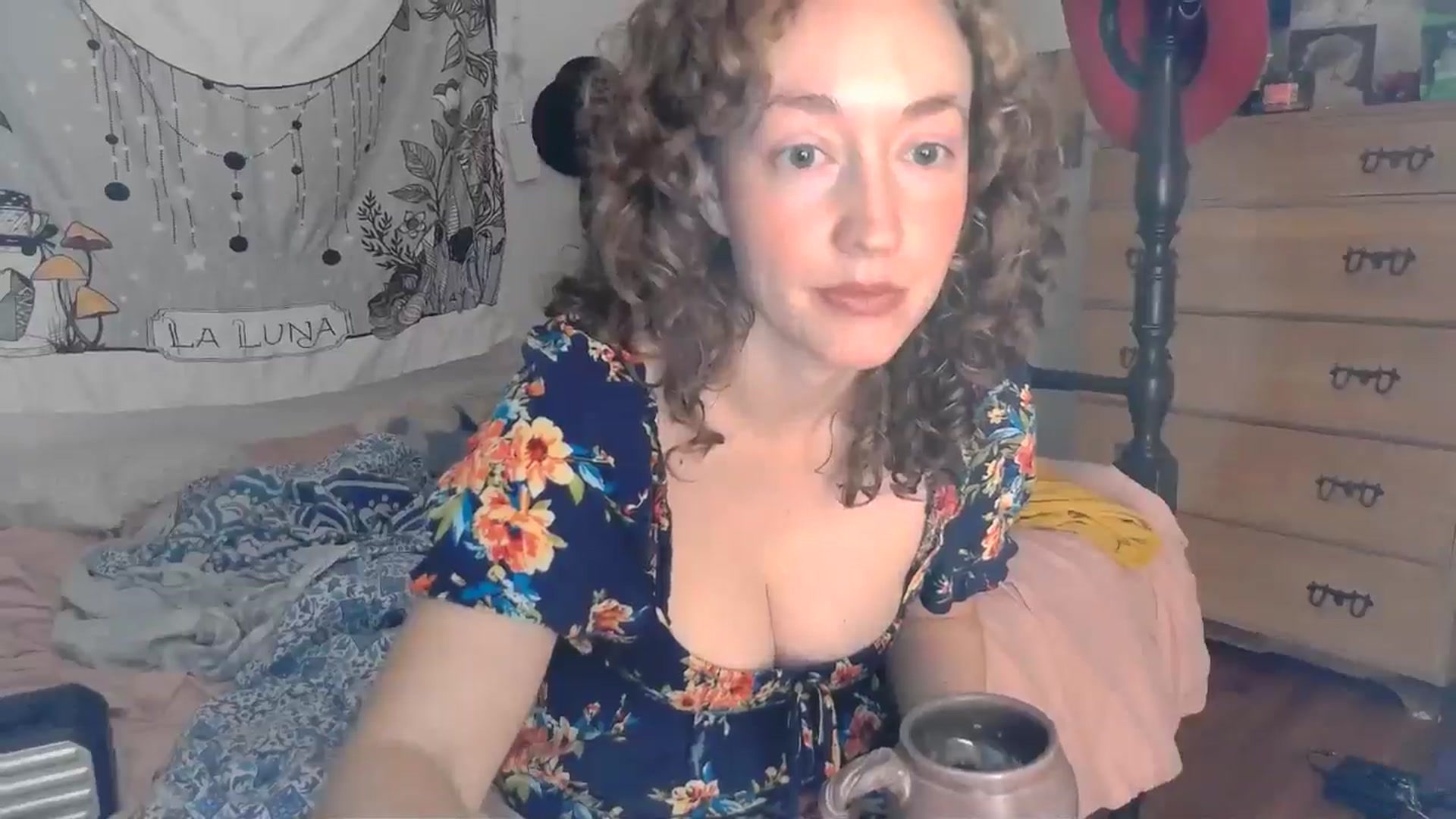 Gallery image thumbnail from TrollopTaylor's myfreecams stream on, 09/07/2024, 18:59 image 10 of 20