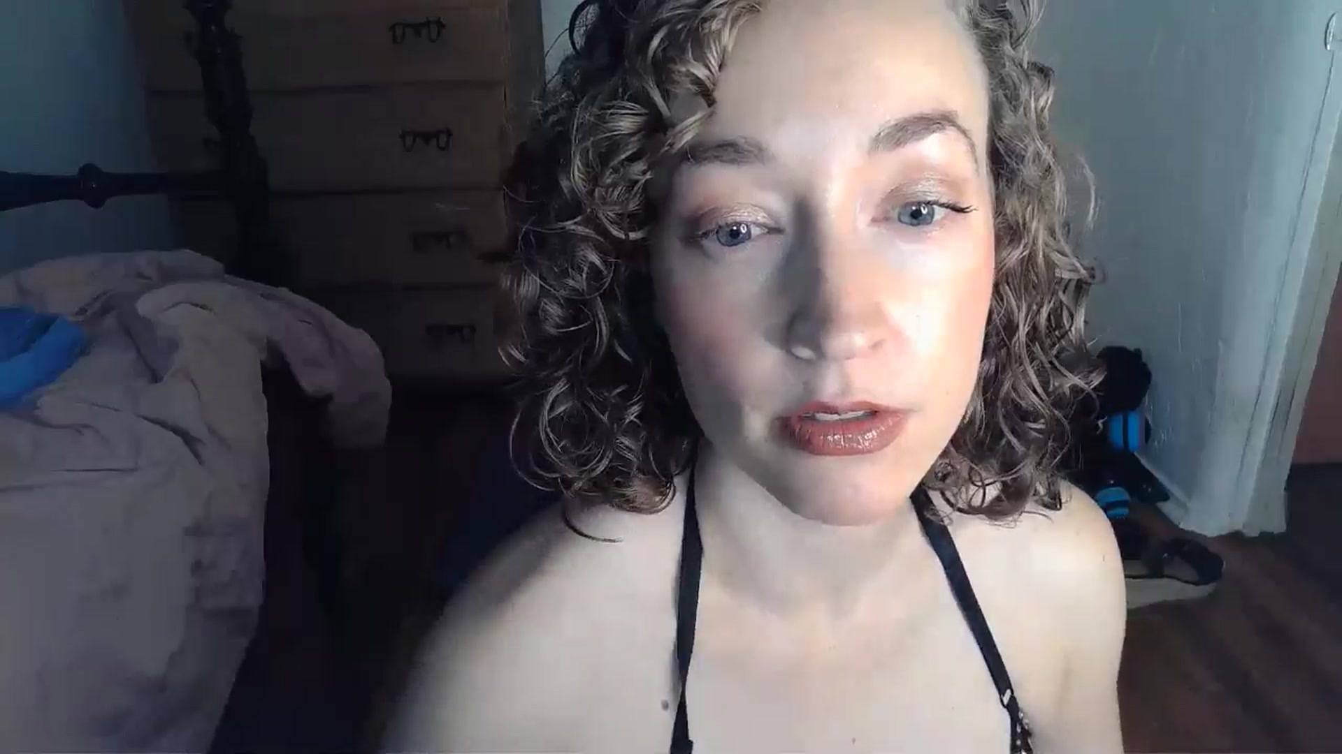 Gallery image thumbnail from TrollopTaylor's myfreecams stream on, 09/10/2024, 21:45 image 11 of 20