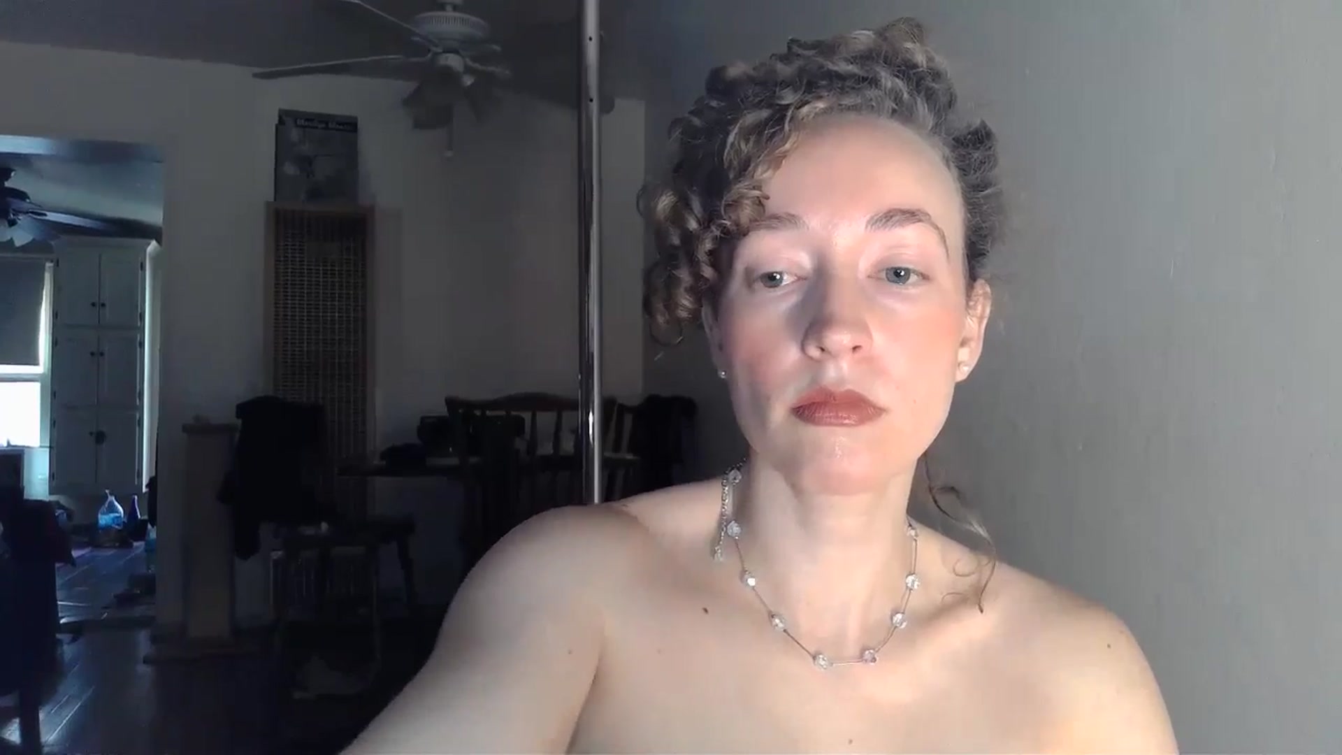 Gallery image thumbnail from TrollopTaylor's myfreecams stream on, 09/17/2024, 19:30 image 17 of 20