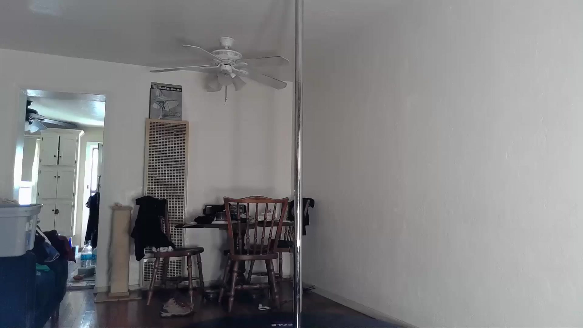 Gallery image thumbnail from TrollopTaylor's myfreecams stream on, 09/17/2024, 21:02 image 3 of 20