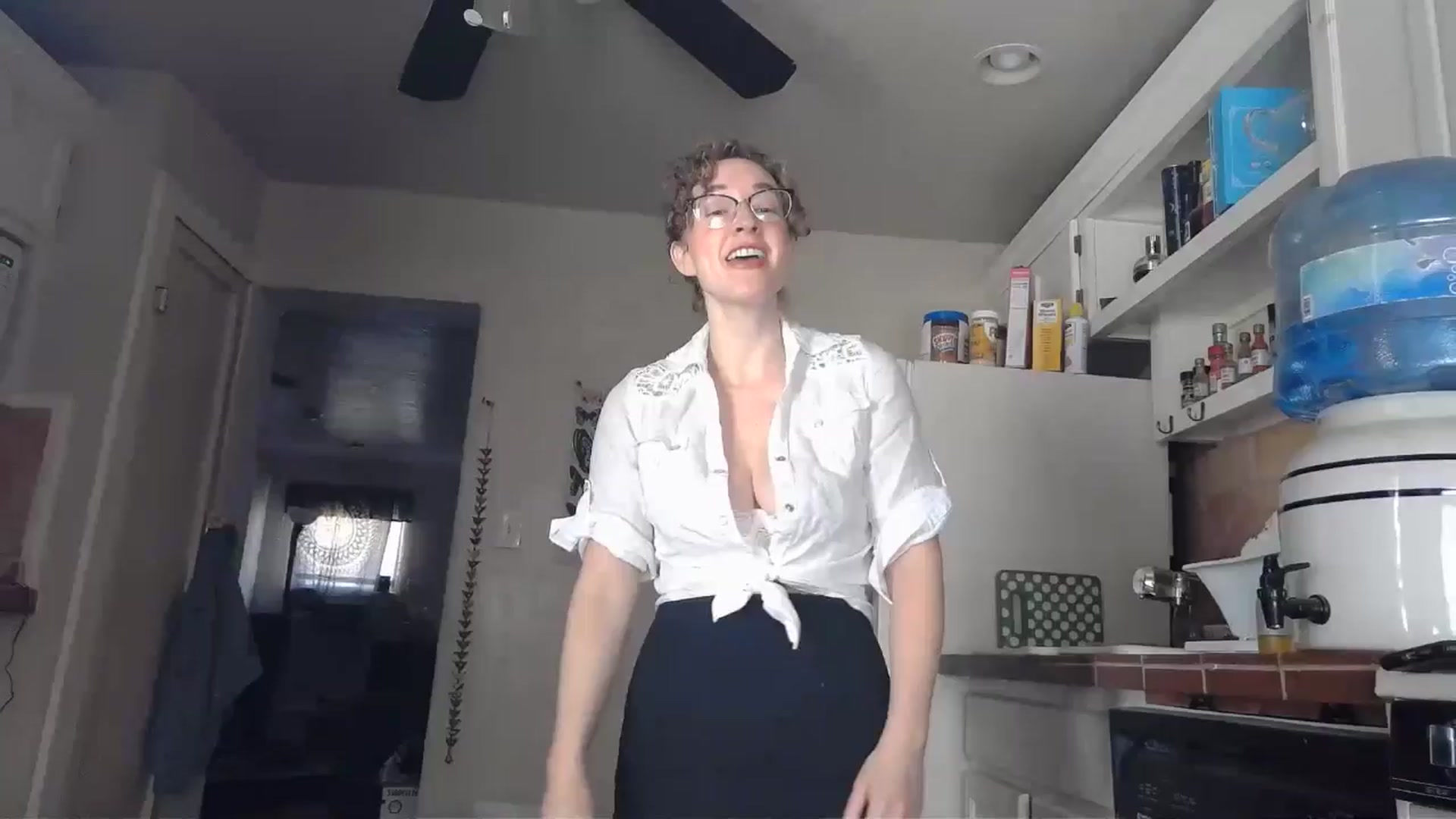 Gallery image thumbnail from TrollopTaylor's myfreecams stream on, 09/20/2024, 19:30 image 4 of 20