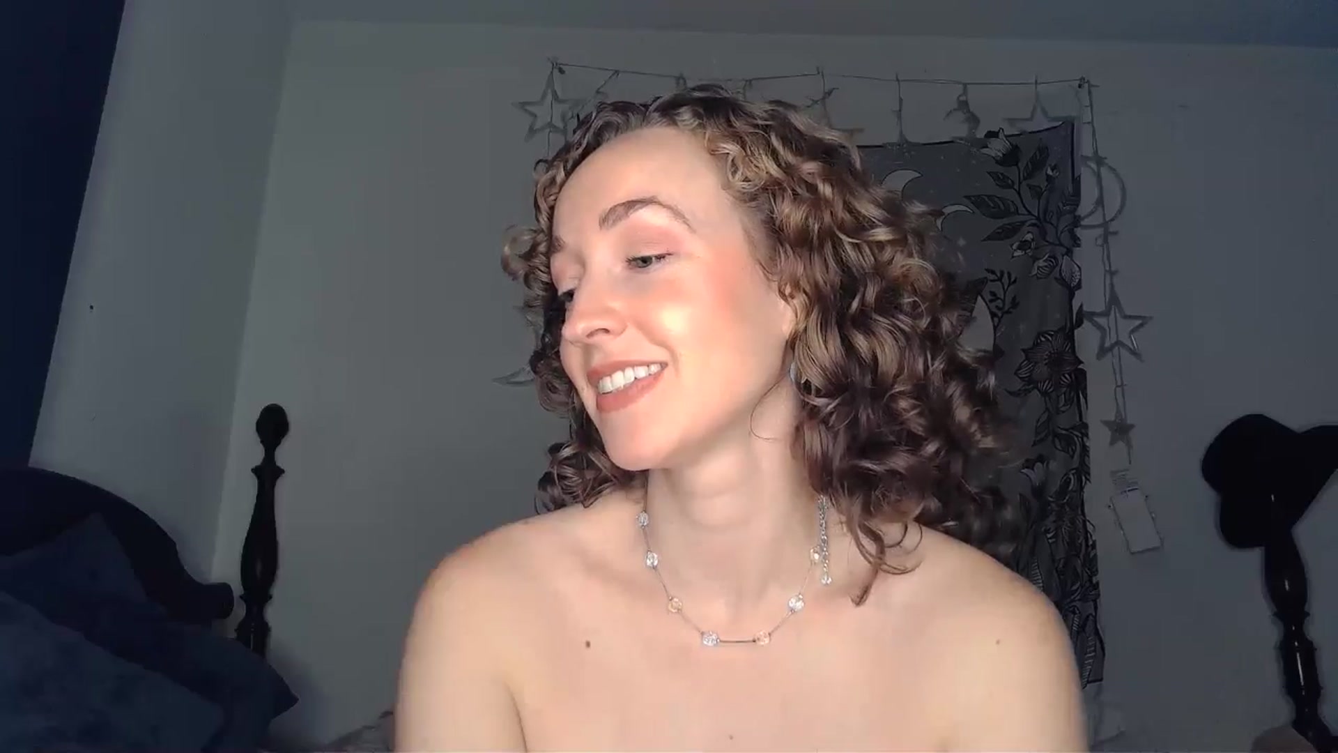 Gallery image thumbnail from TrollopTaylor's myfreecams stream on, 09/22/2024, 02:36 image 17 of 20