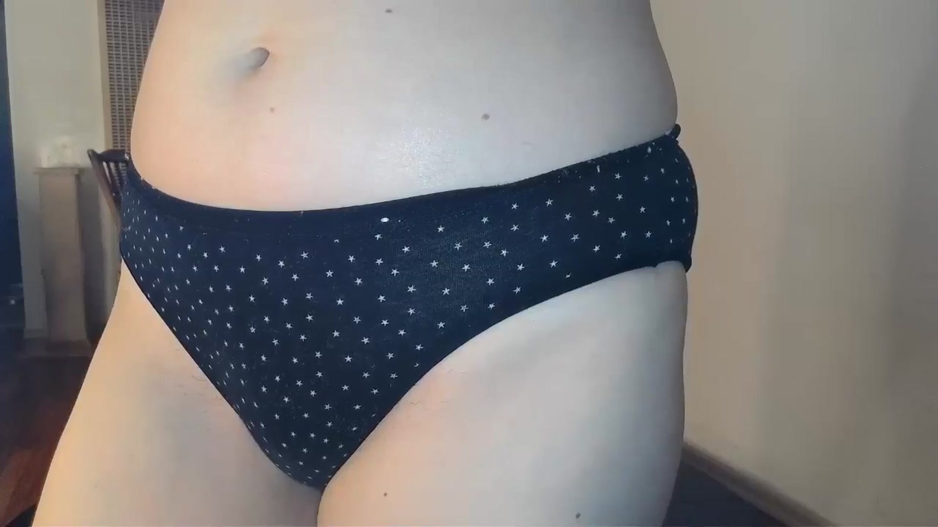 Gallery image thumbnail from TrollopTaylor's myfreecams stream on, 09/22/2024, 02:36 image 10 of 20
