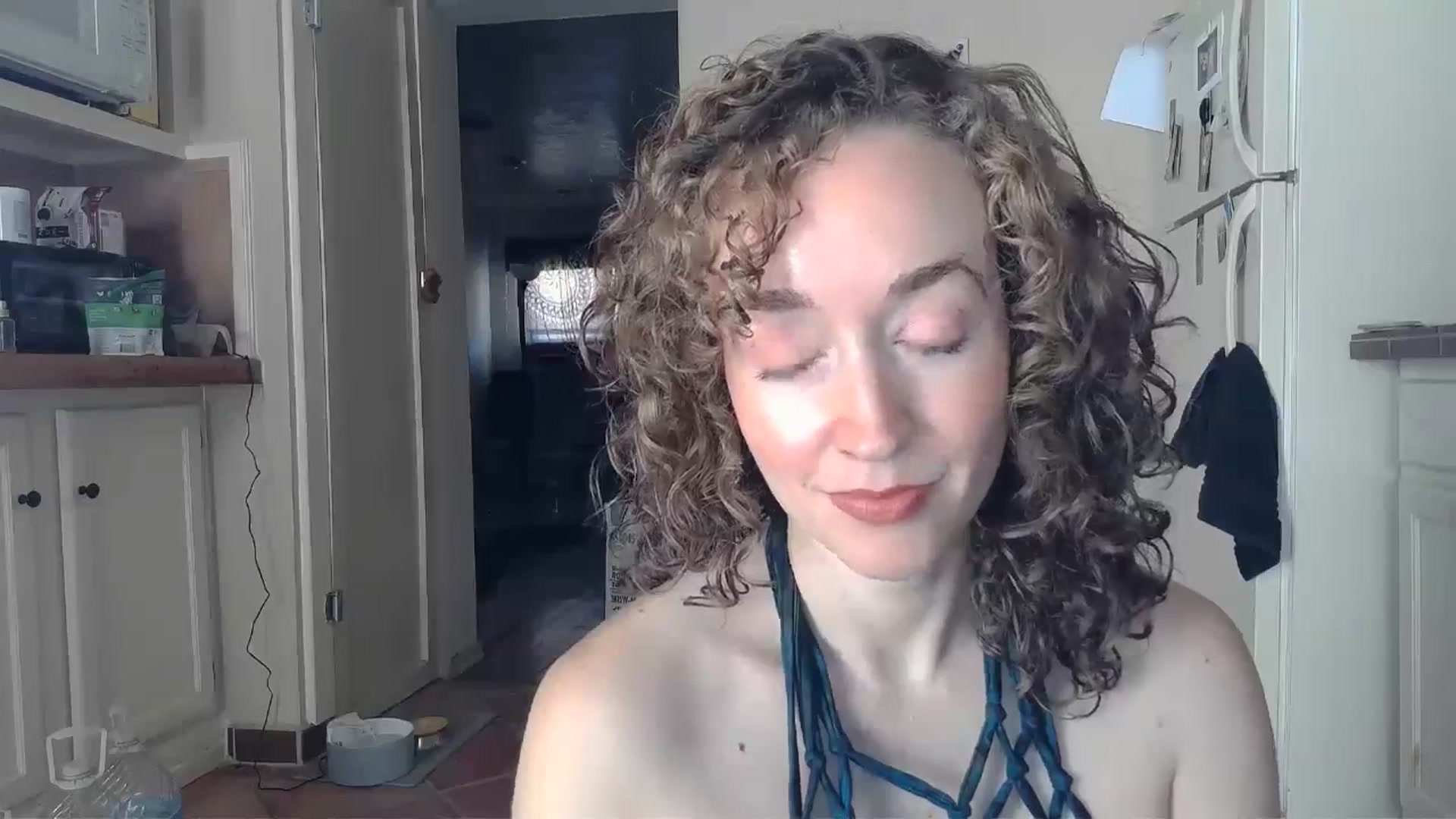Gallery image thumbnail from TrollopTaylor's myfreecams stream on, 09/24/2024, 21:12 image 3 of 20