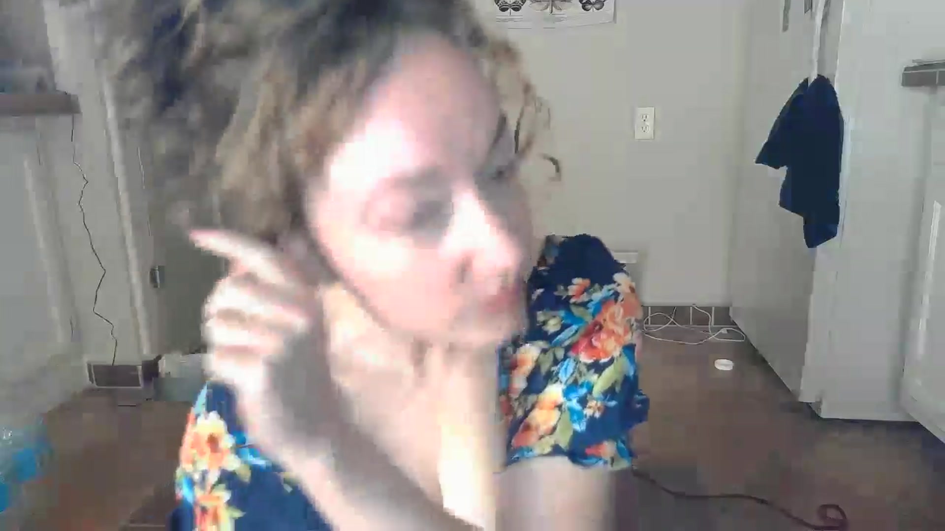 Gallery image thumbnail from TrollopTaylor's myfreecams stream on, 09/24/2024, 21:12 image 17 of 20