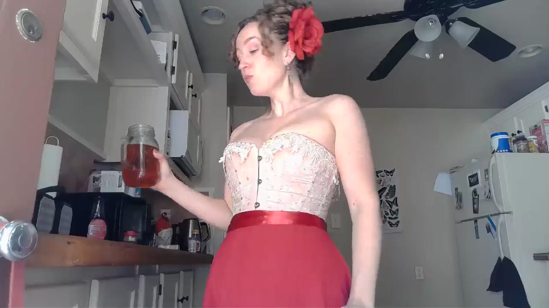 Gallery image thumbnail from TrollopTaylor's myfreecams stream on, 09/29/2024, 21:17 image 5 of 20