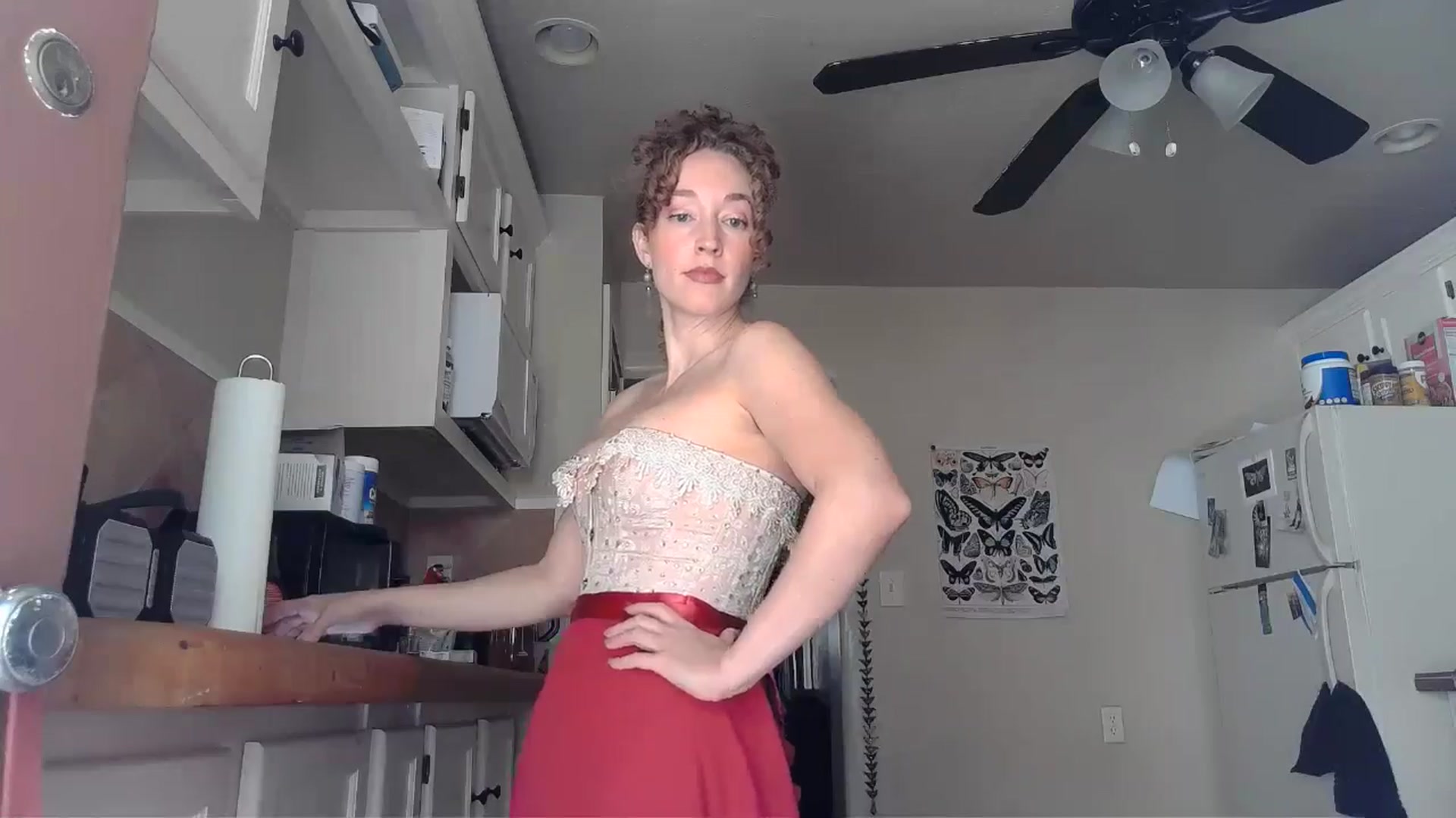 Gallery image thumbnail from TrollopTaylor's myfreecams stream on, 09/29/2024, 21:17 image 3 of 20