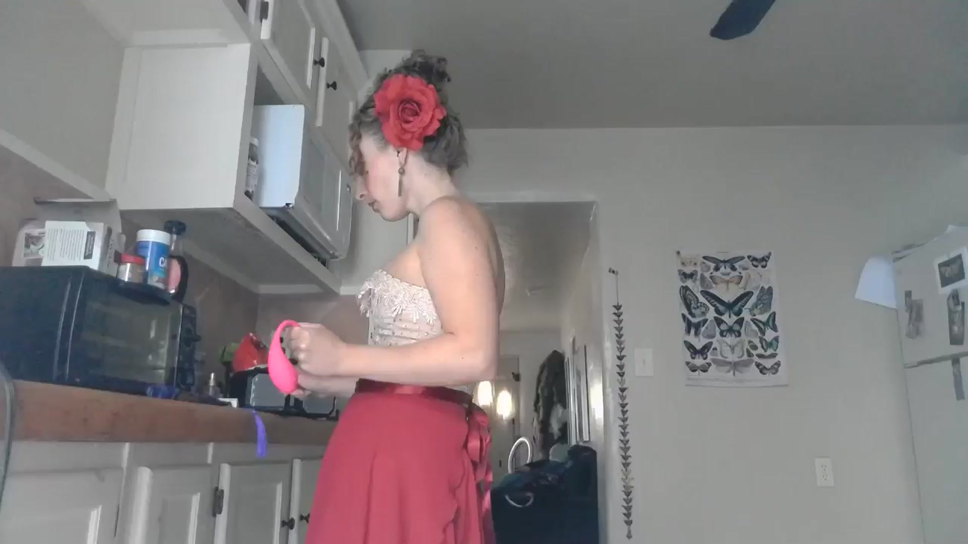 Gallery image thumbnail from TrollopTaylor's myfreecams stream on, 09/29/2024, 22:40 image 16 of 20