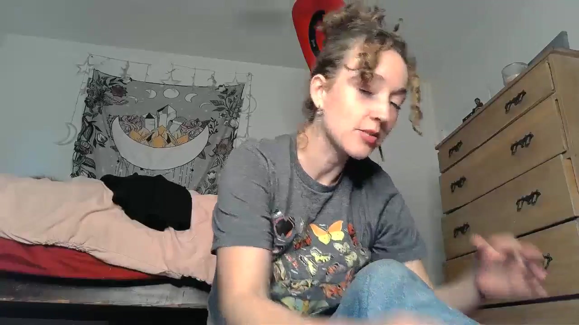 Gallery image thumbnail from TrollopTaylor's myfreecams stream on, 09/30/2024, 24:27 image 2 of 20