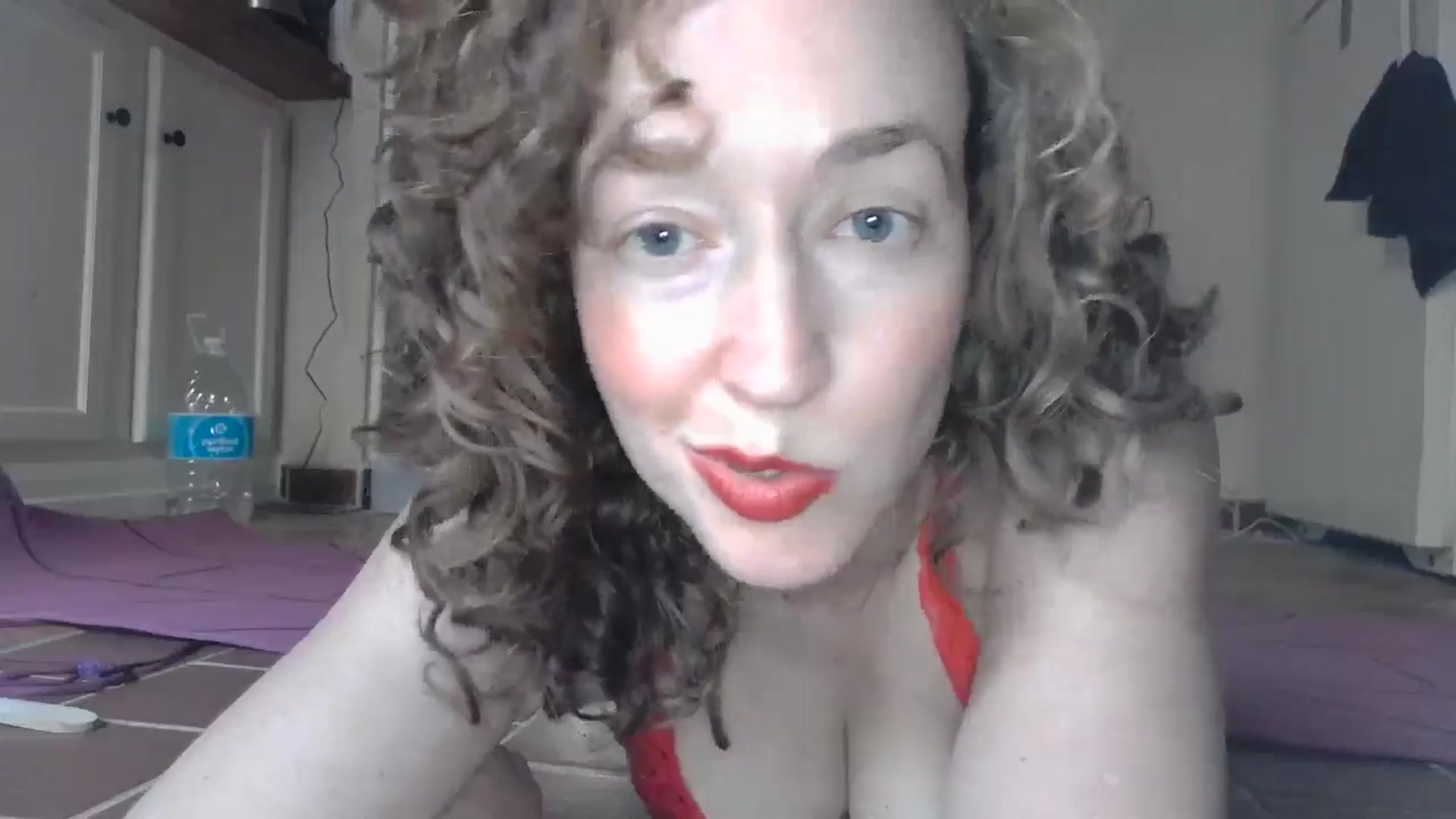 Gallery image thumbnail from TrollopTaylor's myfreecams stream on, 10/05/2024, 23:18 image 10 of 20