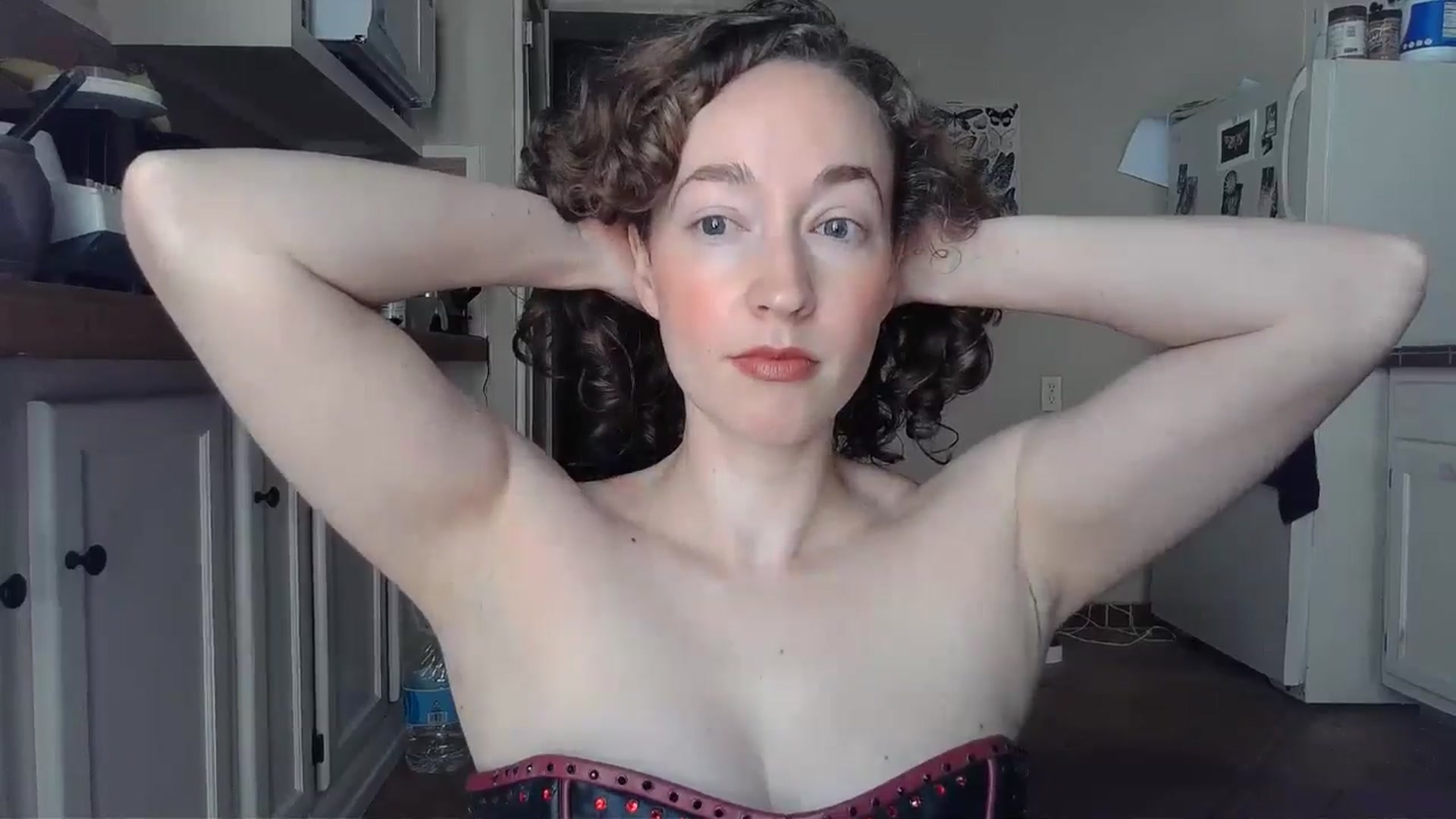 Gallery image thumbnail from TrollopTaylor's myfreecams stream on, 10/12/2024, 19:13 image 19 of 20