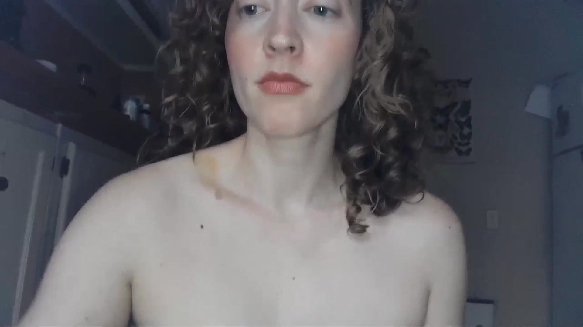 Gallery image thumbnail from TrollopTaylor's myfreecams stream on, 10/13/2024, 22:22 image 4 of 20