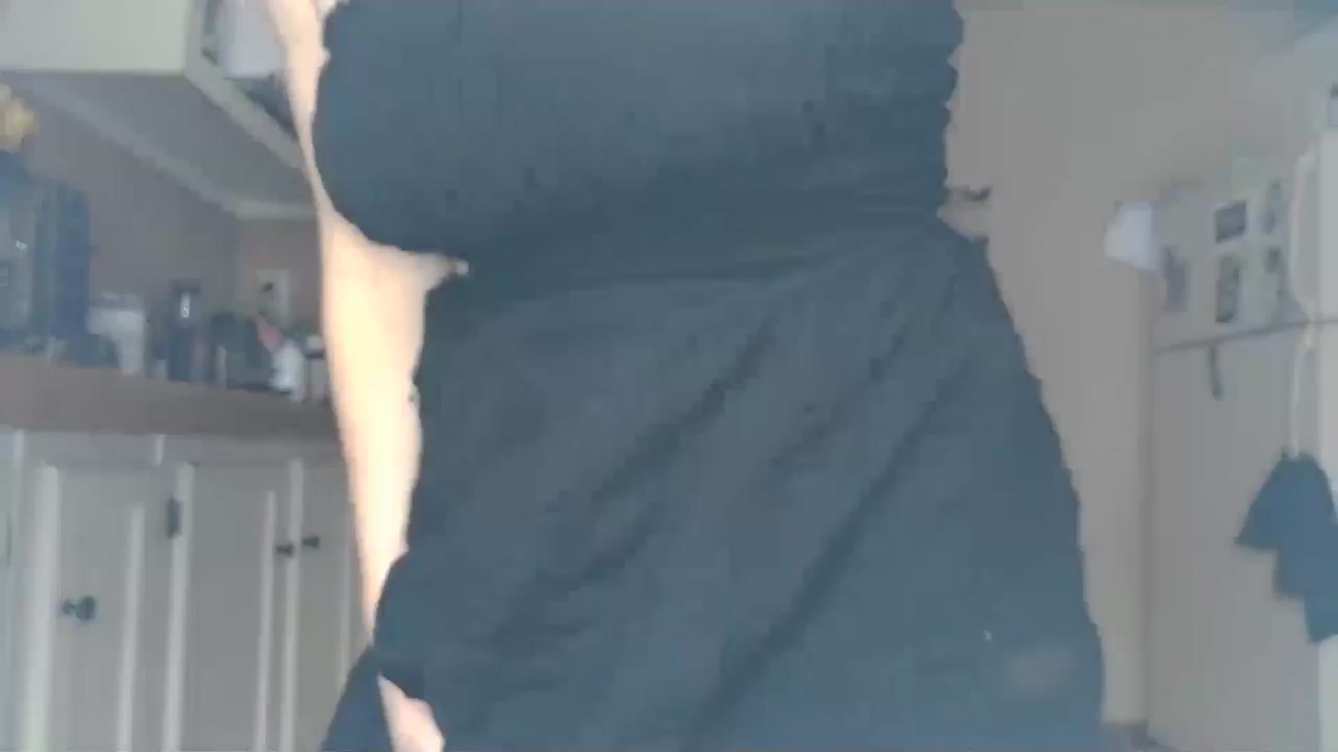Gallery image thumbnail from TrollopTaylor's myfreecams stream on, 10/13/2024, 22:22 image 1 of 20