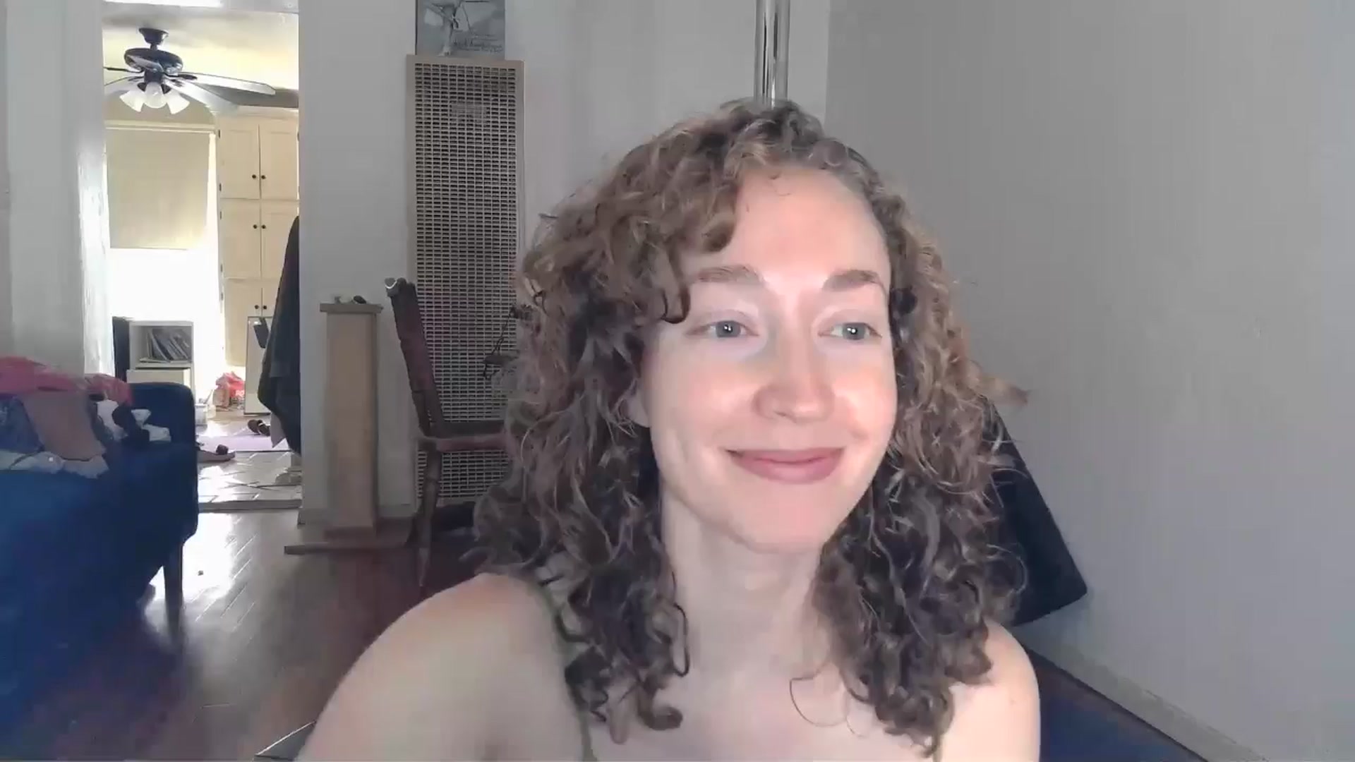 Gallery image thumbnail from TrollopTaylor's myfreecams stream on, 10/16/2024, 21:23 image 3 of 20