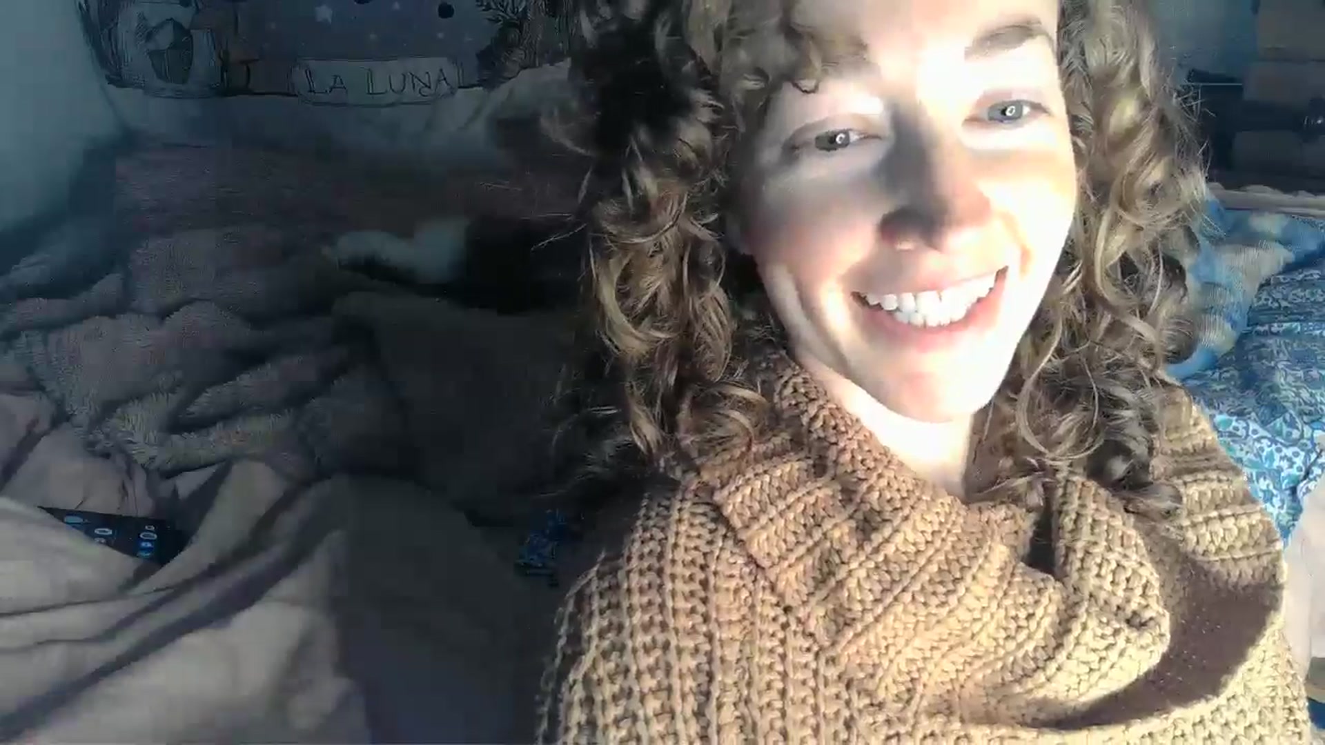 Gallery image thumbnail from TrollopTaylor's myfreecams stream on, 10/19/2024, 22:06 image 4 of 20