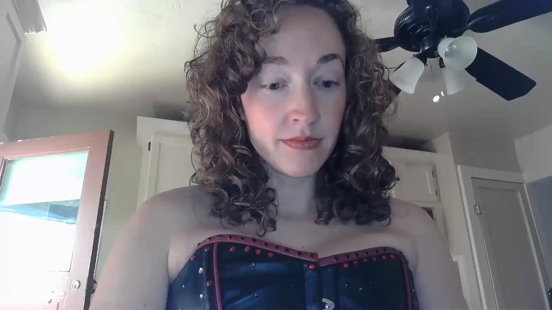 Gallery image thumbnail from TrollopTaylor's myfreecams stream on, 10/22/2024, 20:38 image 6 of 20