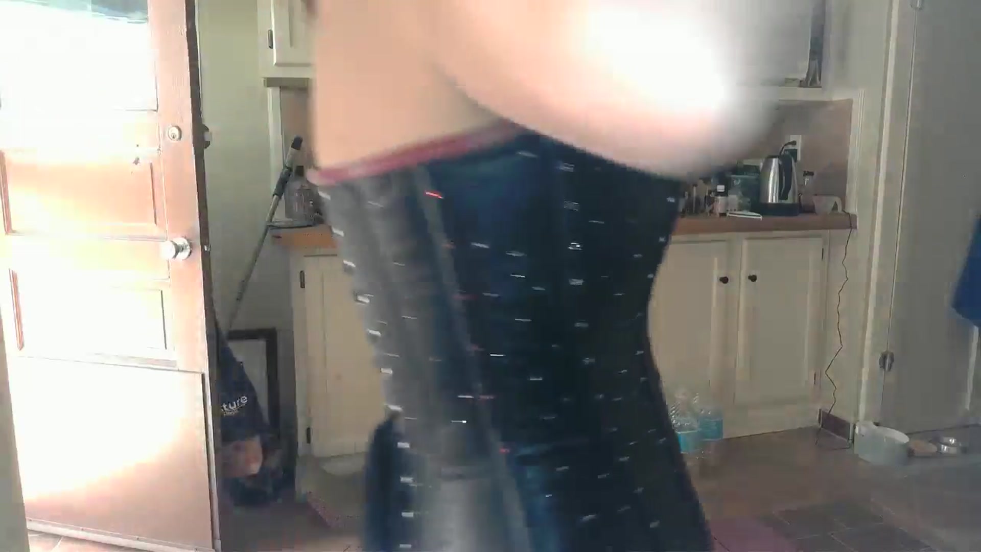 Gallery image thumbnail from TrollopTaylor's myfreecams stream on, 10/22/2024, 20:38 image 4 of 20