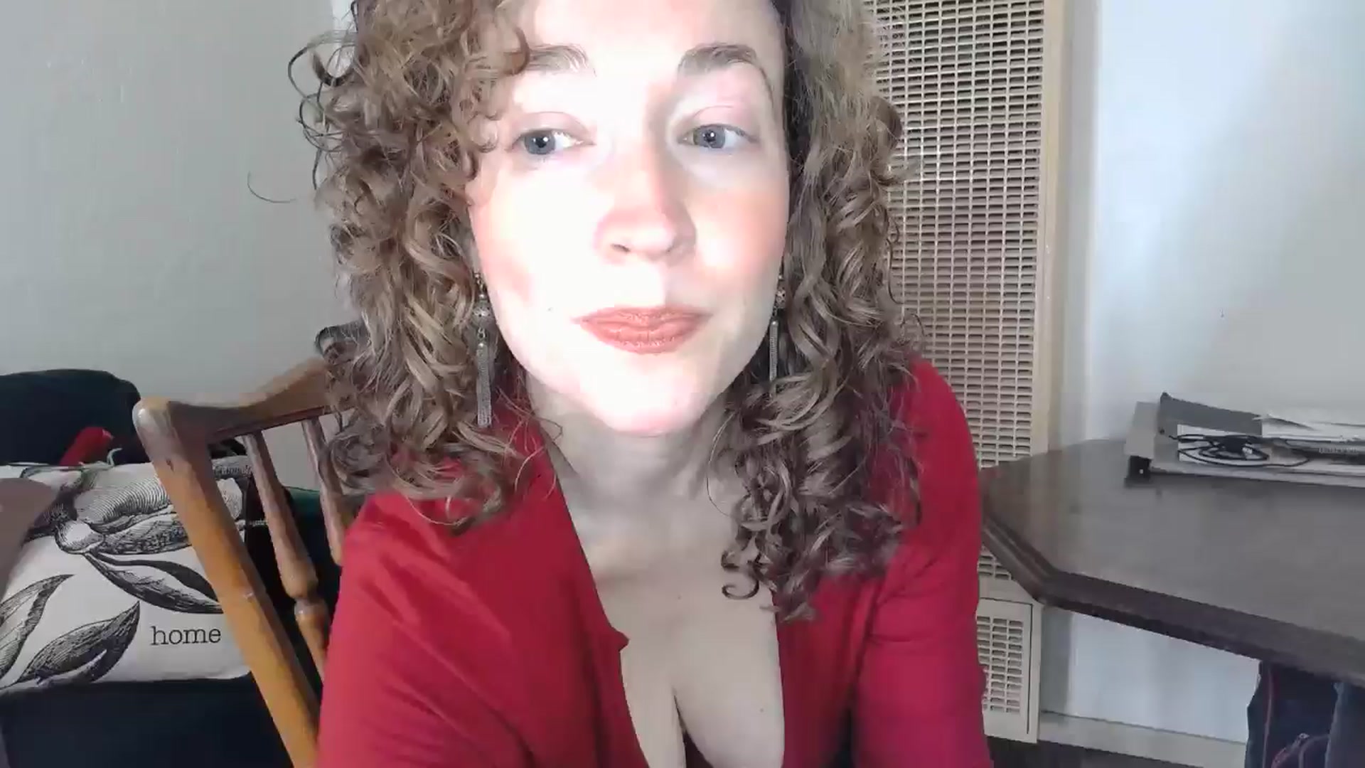 Gallery image thumbnail from TrollopTaylor's myfreecams stream on, 11/02/2024, 18:54 image 3 of 20