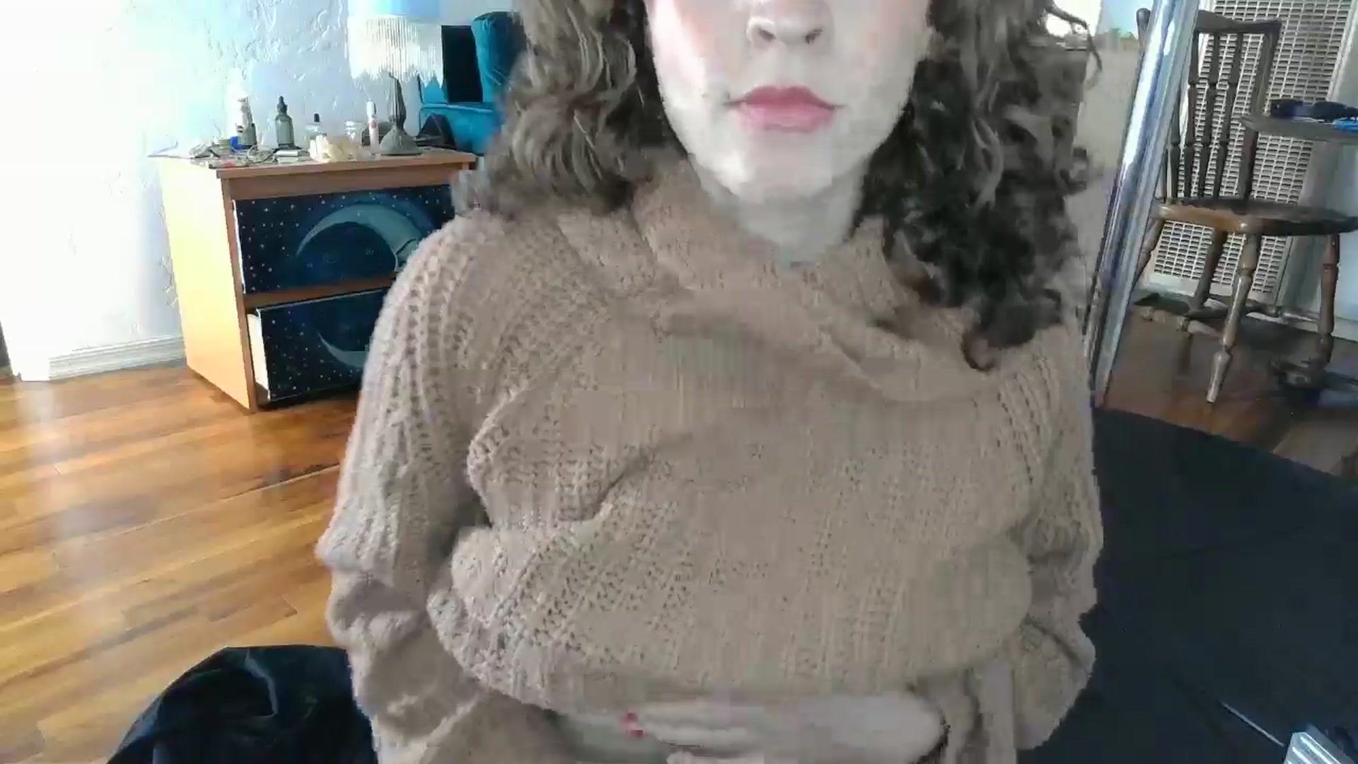 Gallery image thumbnail from TrollopTaylor's myfreecams stream on, 11/04/2024, 20:48 image 4 of 20