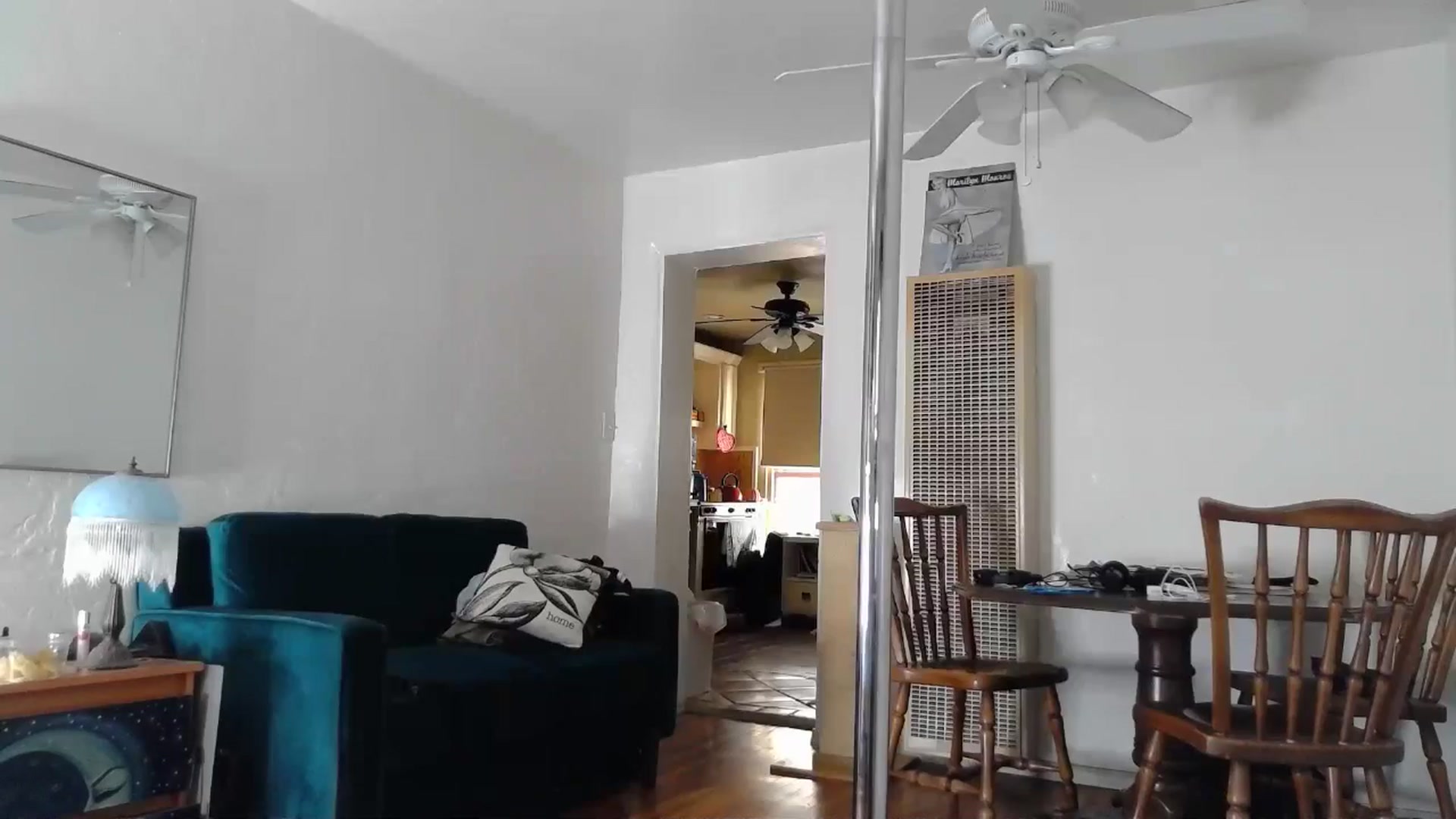 Gallery image thumbnail from TrollopTaylor's myfreecams stream on, 11/04/2024, 20:48 image 14 of 20
