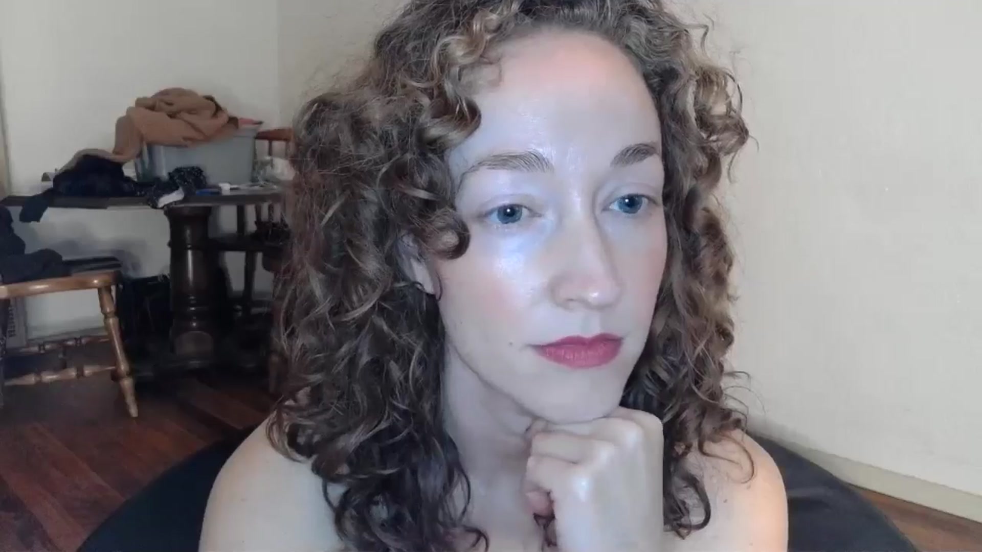 Gallery image thumbnail from TrollopTaylor's myfreecams stream on, 11/10/2024, 23:03 image 9 of 20