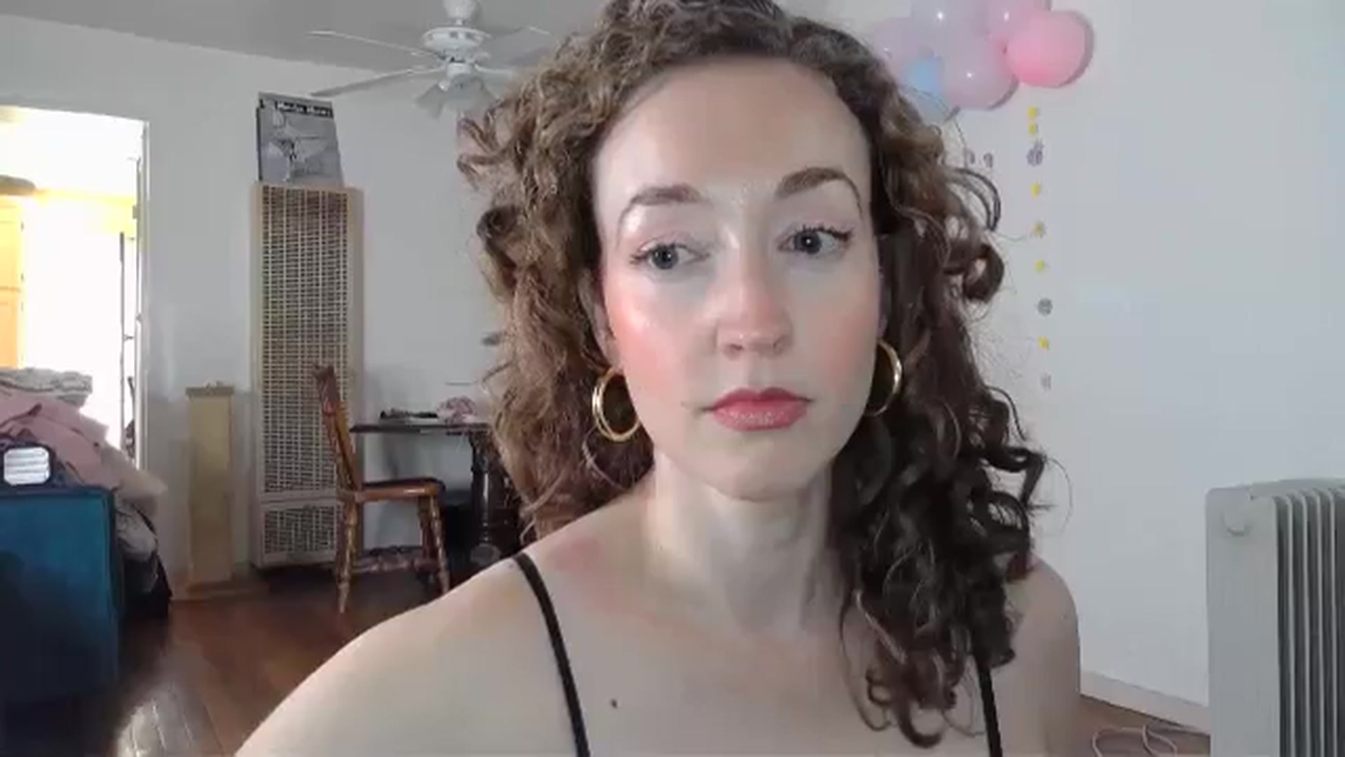 Gallery image thumbnail from TrollopTaylor's myfreecams stream on, 11/15/2024, 21:18 image 6 of 20