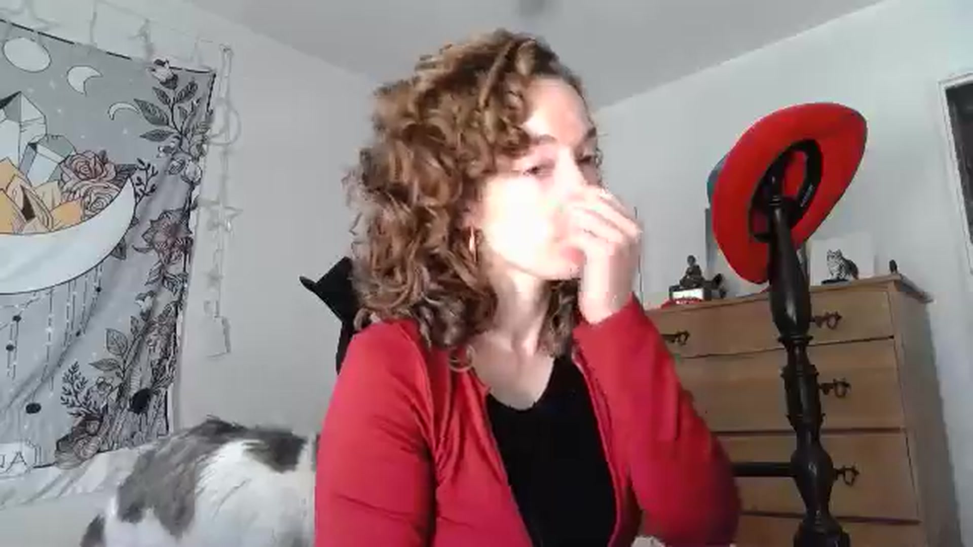 Gallery image thumbnail from TrollopTaylor's myfreecams stream on, 11/18/2024, 18:13 image 5 of 20
