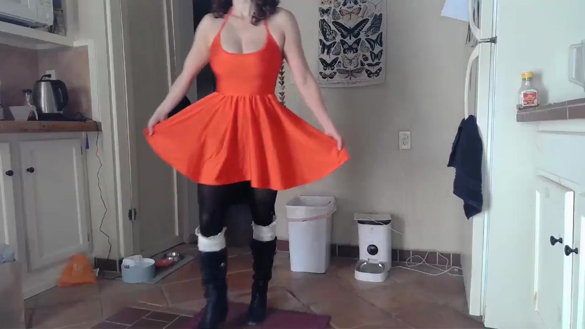 Gallery image thumbnail from TrollopTaylor's myfreecams stream on, 11/30/2024, 20:37 image 2 of 20